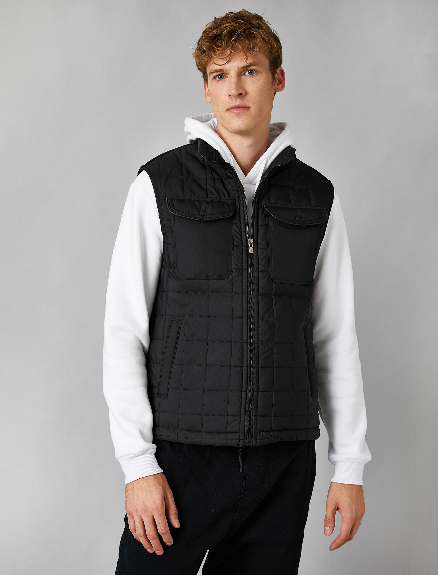 

Жилет Koton 0KAM31073LW S Black