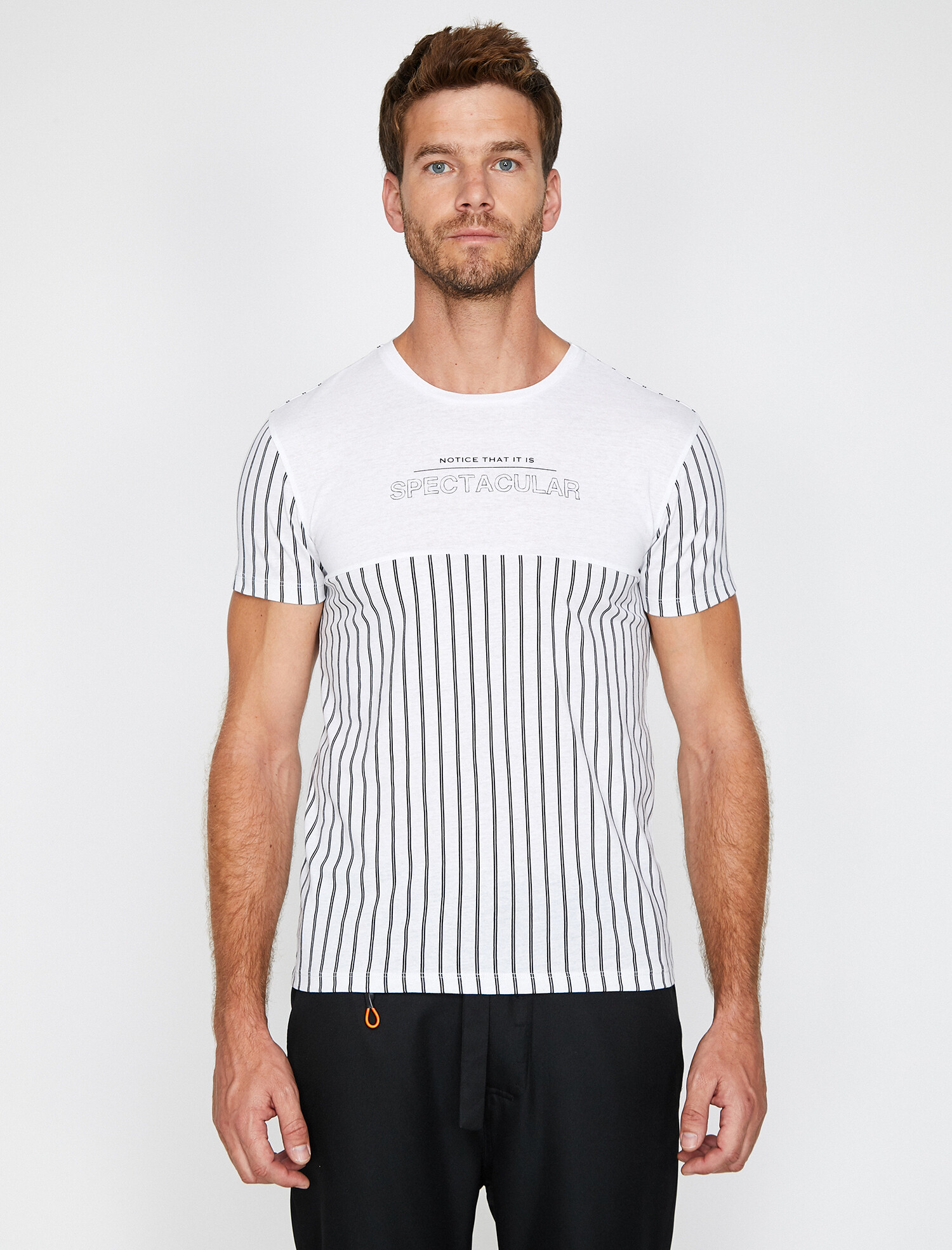 

Футболка Koton 9YAM14461OK L White stripe