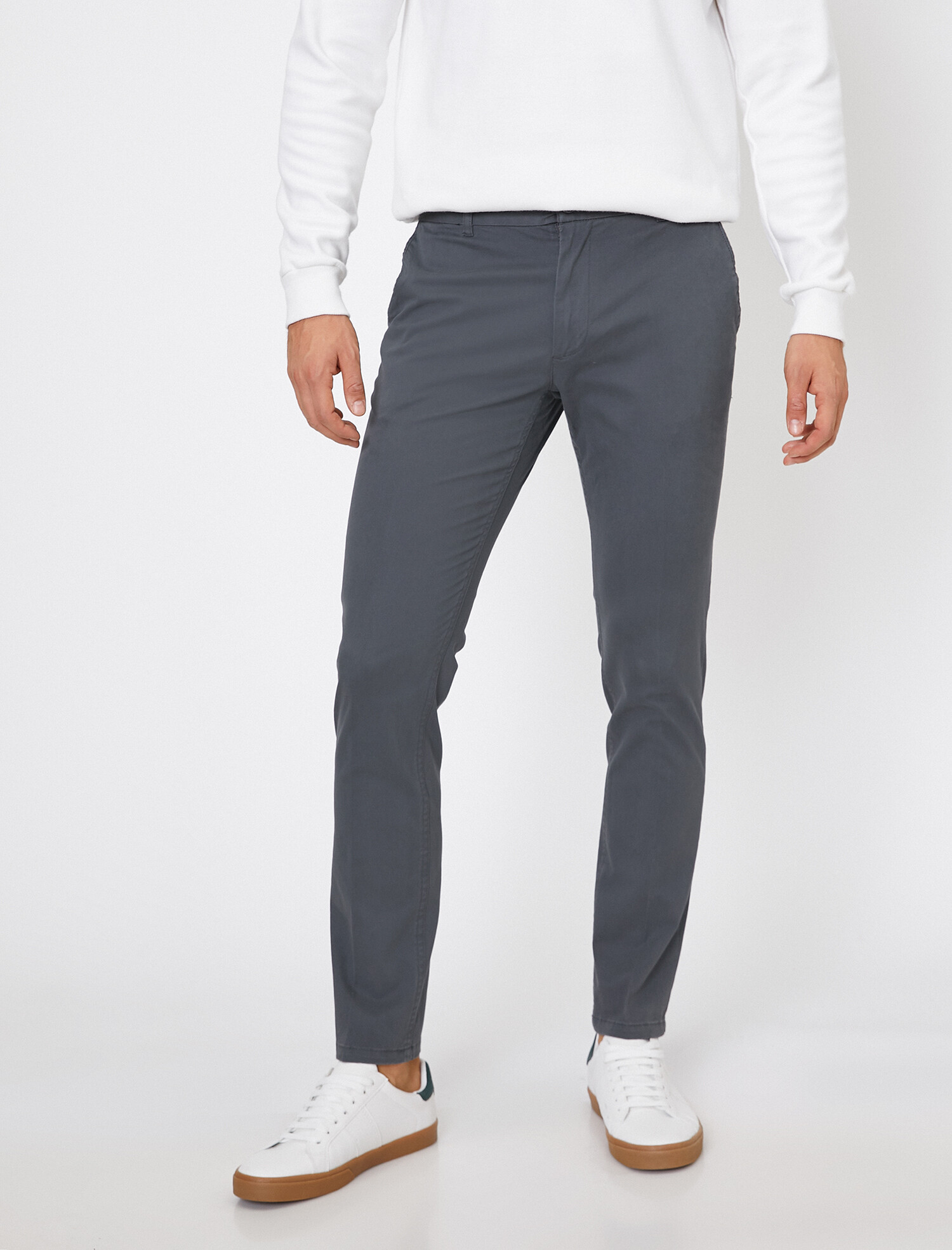

Брюки Koton 0KAM42810BW 33-32 Grey