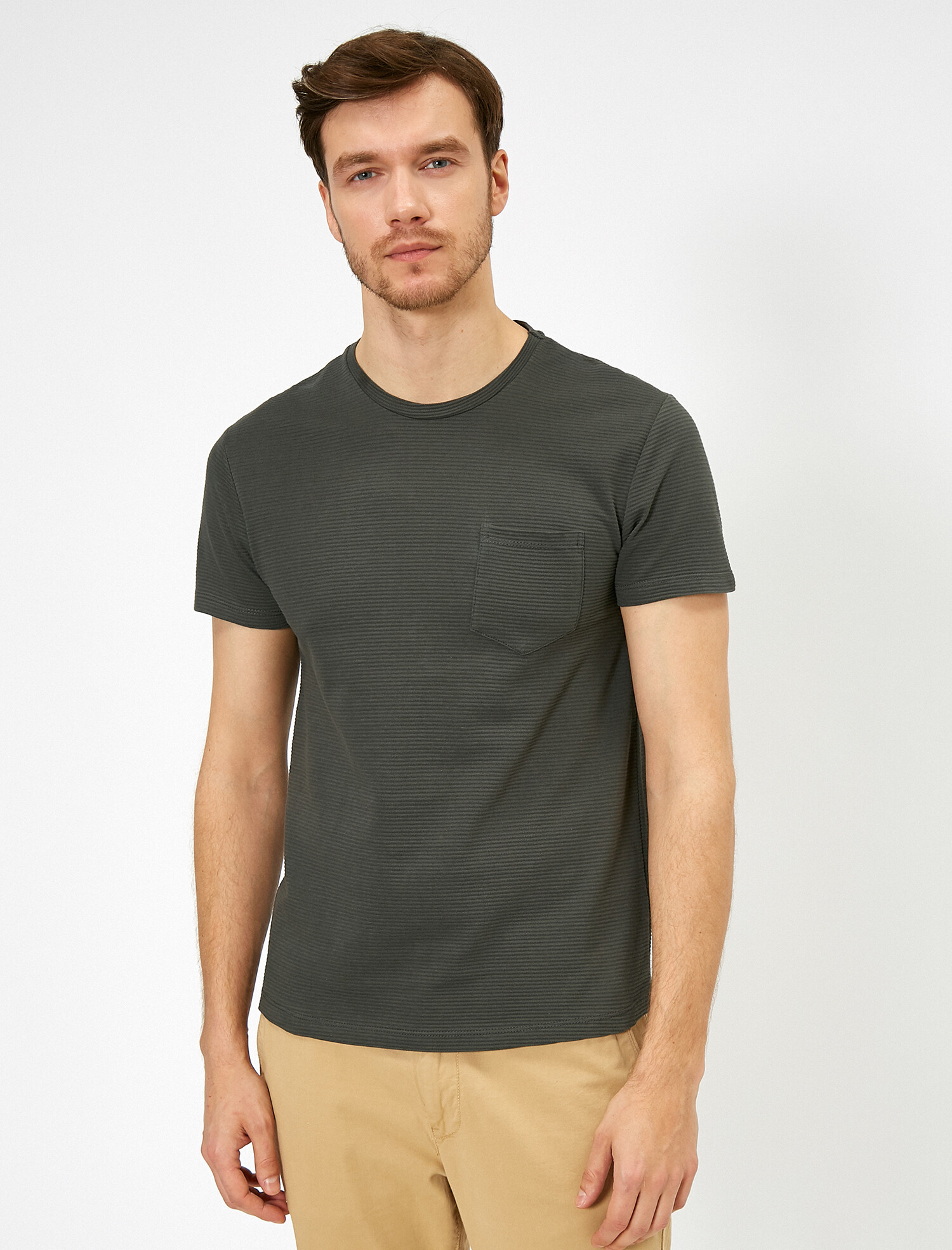 

Футболка Koton 0YAM12339OK XL Khaki