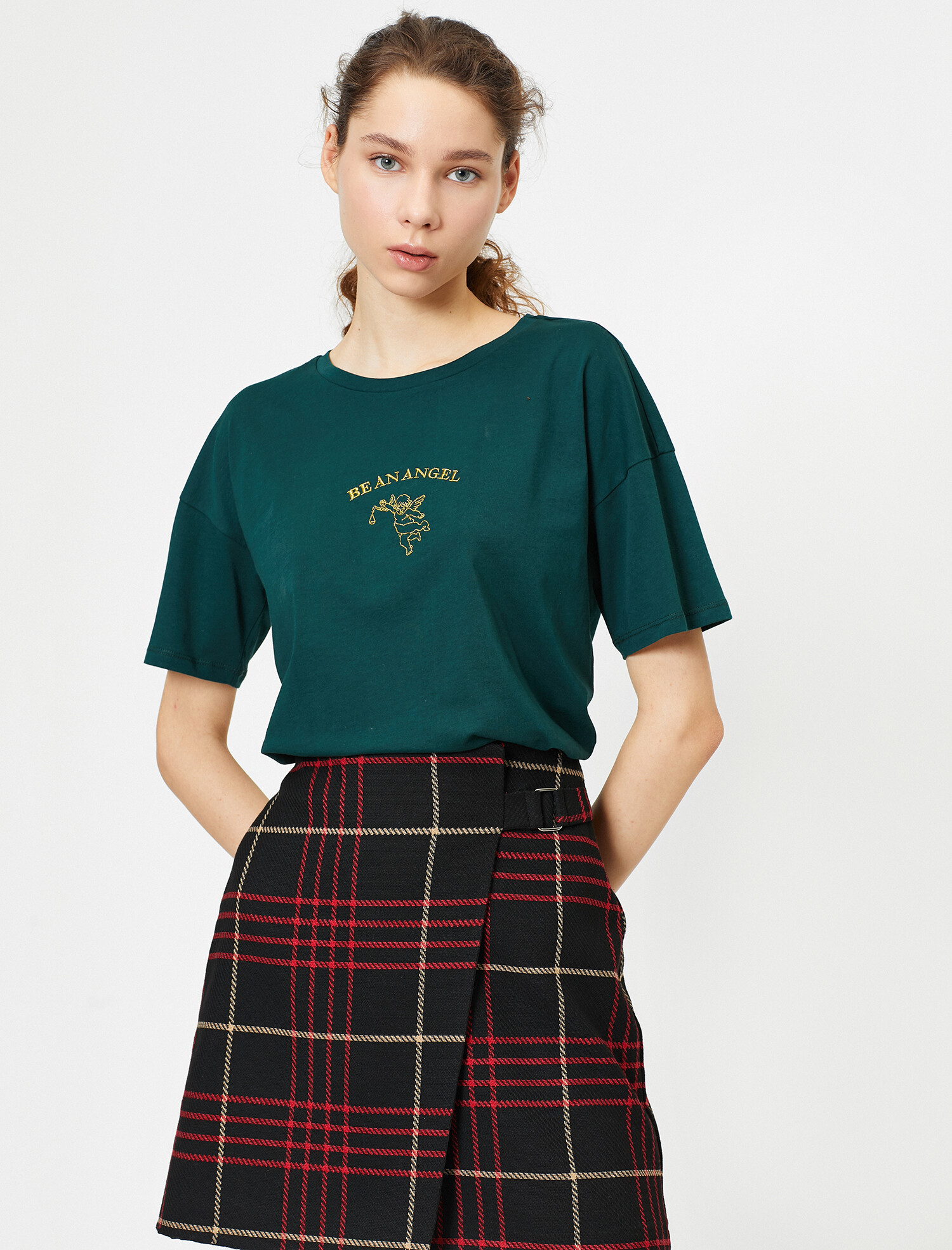

Футболка Koton 0YAL18269OK-989 M Dark Green