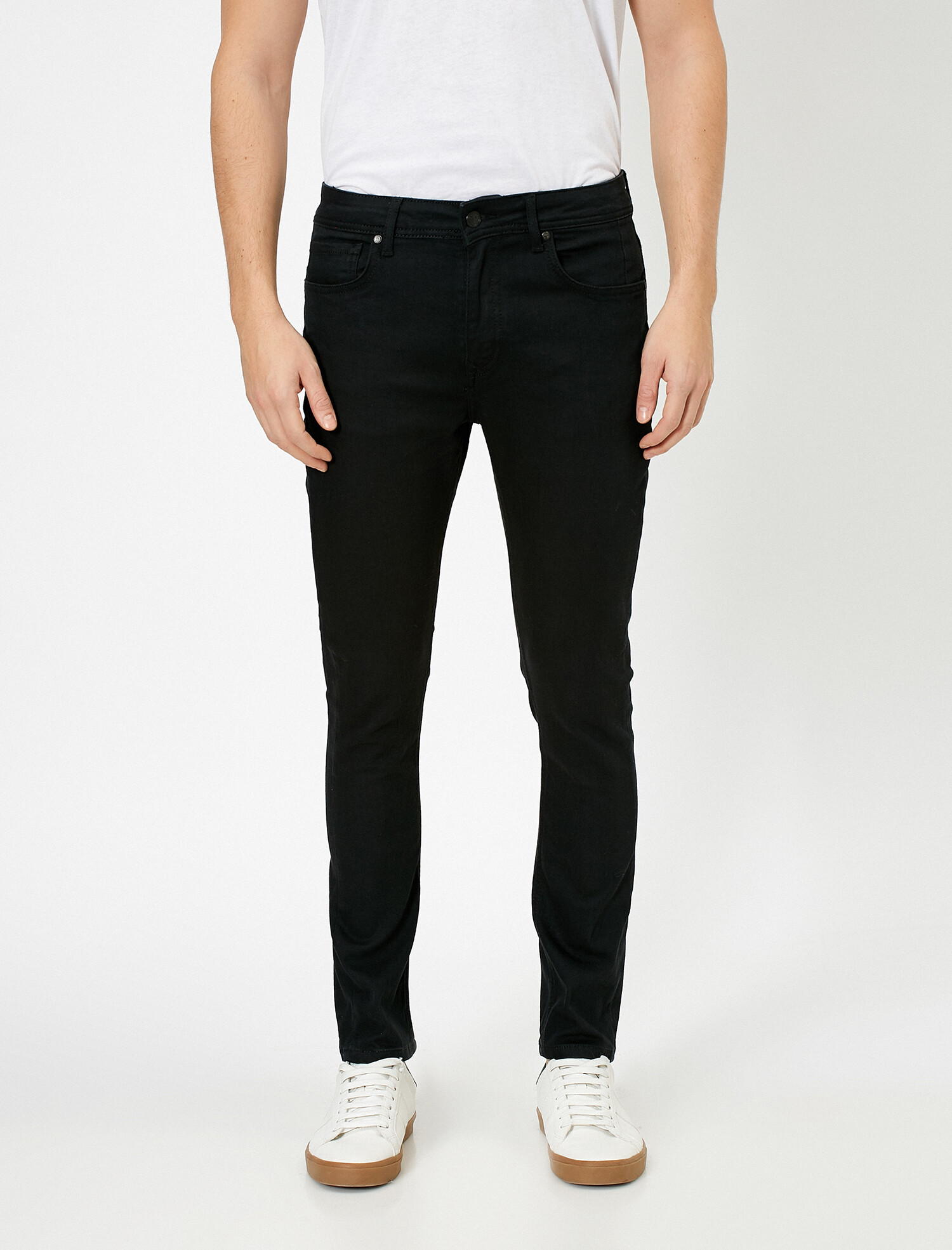 

Джинсы Koton 0KAM43075MD 32-32 Black