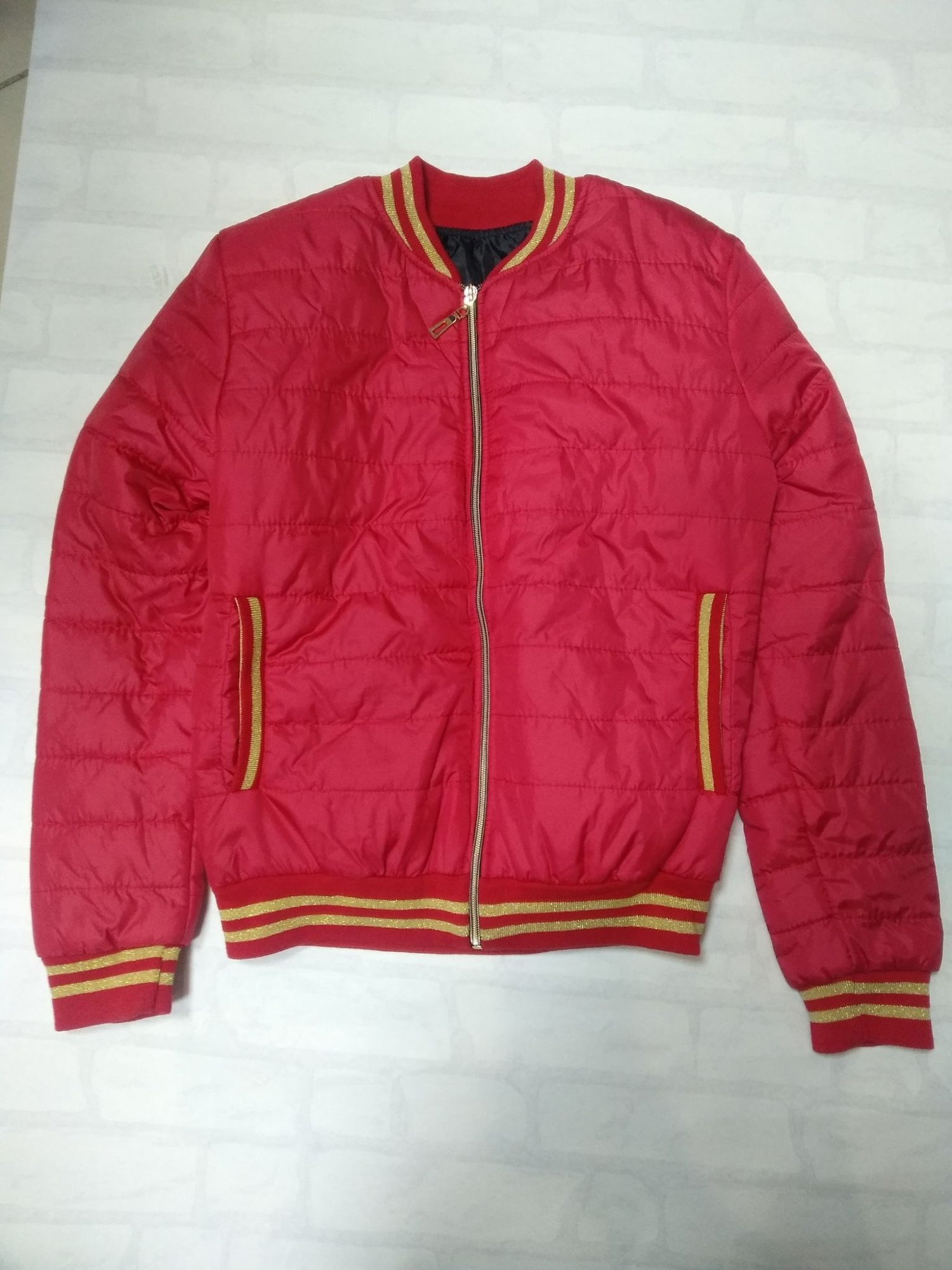 

Бомбер женский красный, Бомбер женский красный L