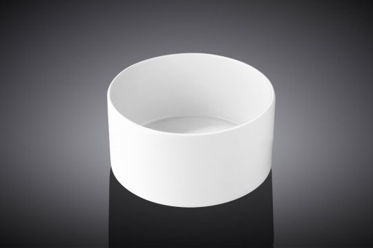 

Салатник Wilmax 23,0 см