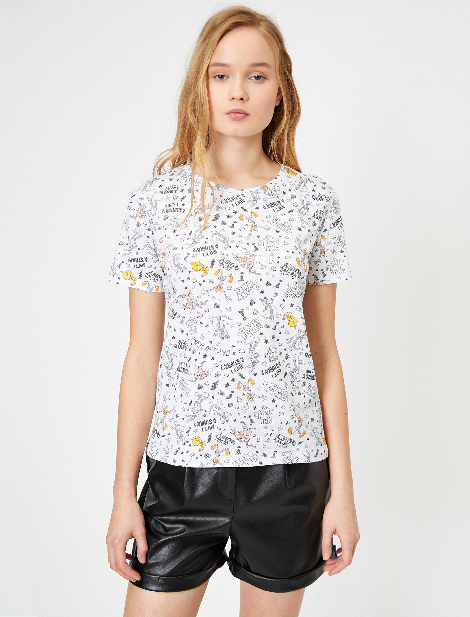 

Футболка Koton 0YAL18842IK-05U M White Design