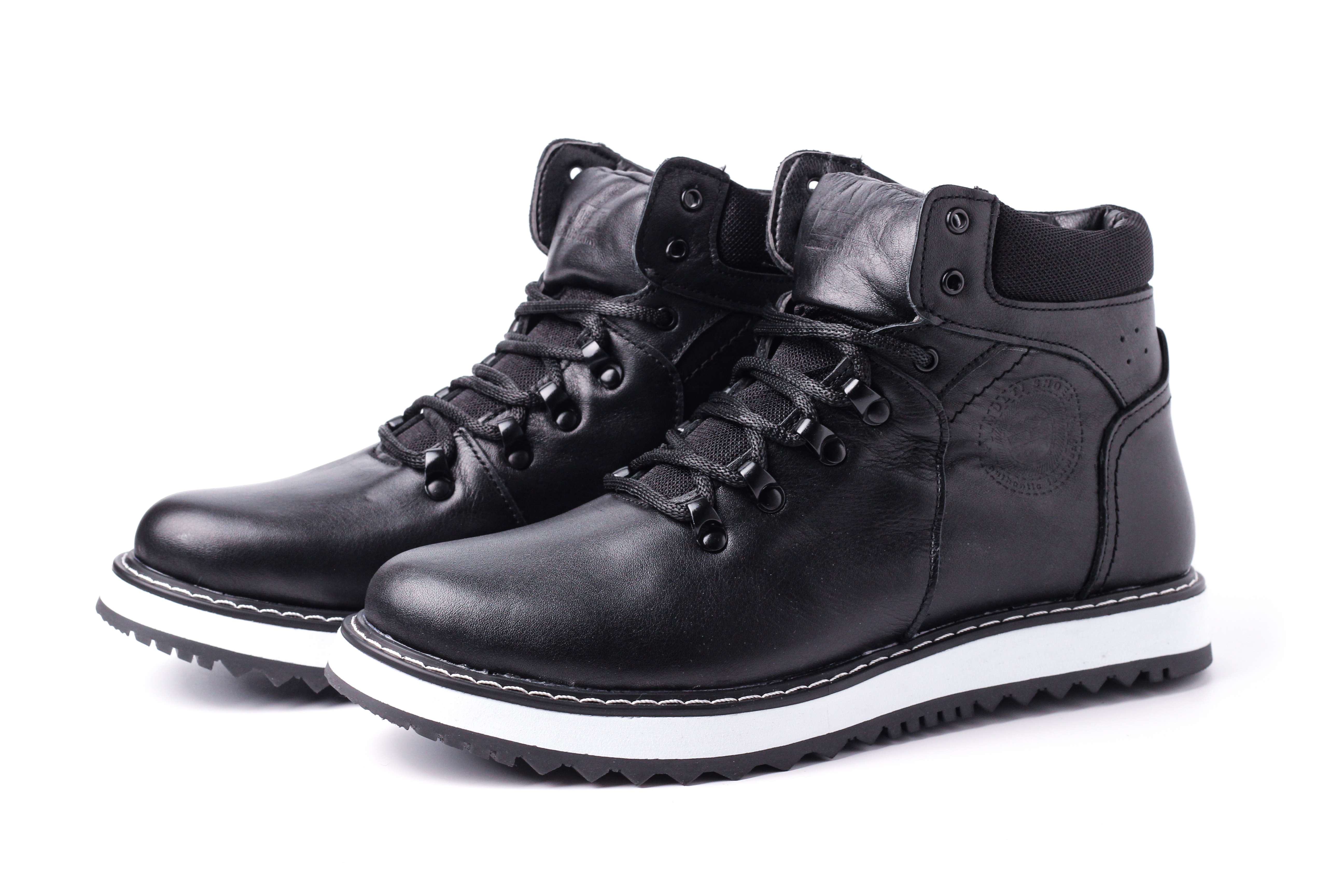 

Ботинки Multi Shoes BOOMER-BLACK-WHITE черный 40 2000903482185