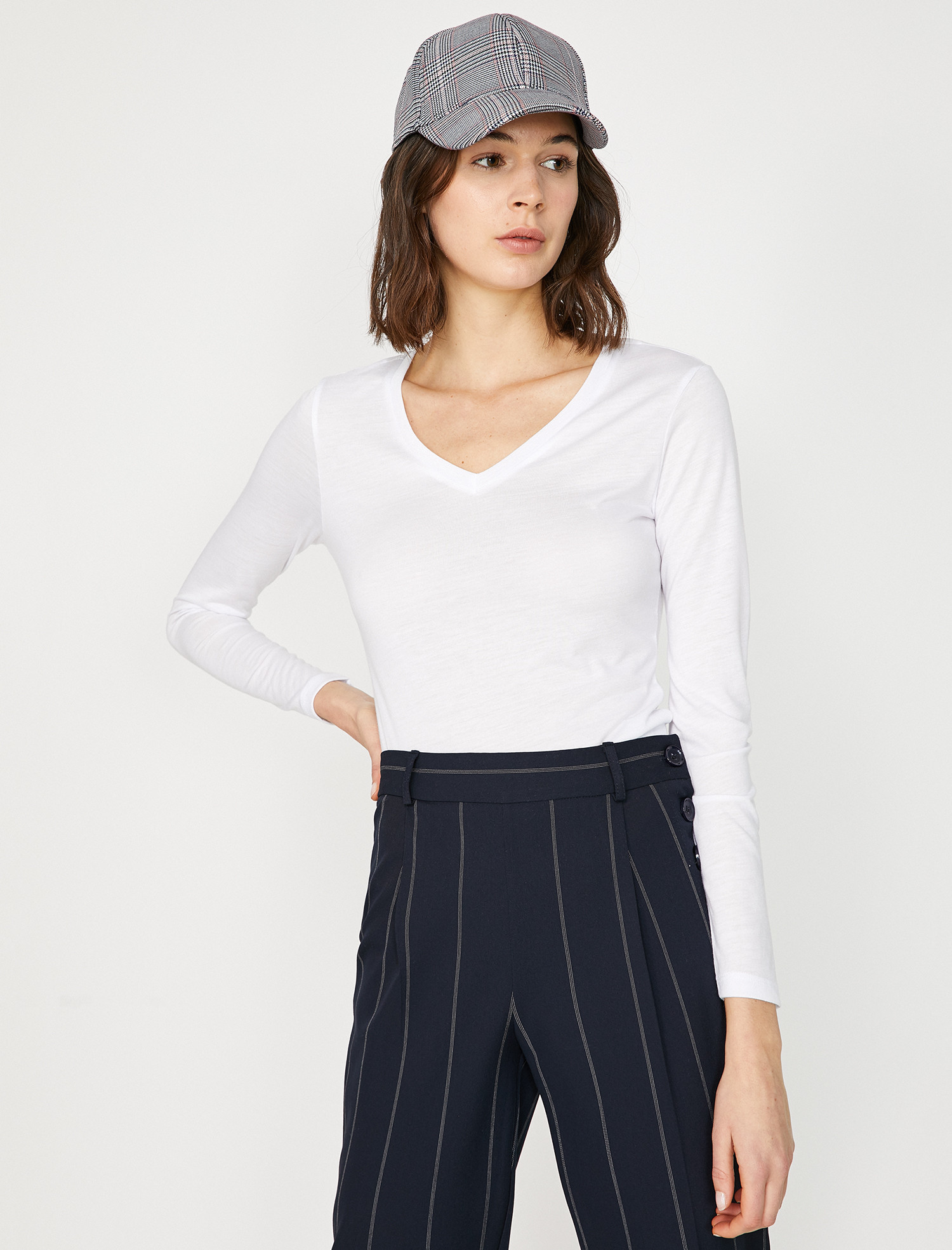 

Лонгслив Koton 9YAK13041GK-001 XXL Off White