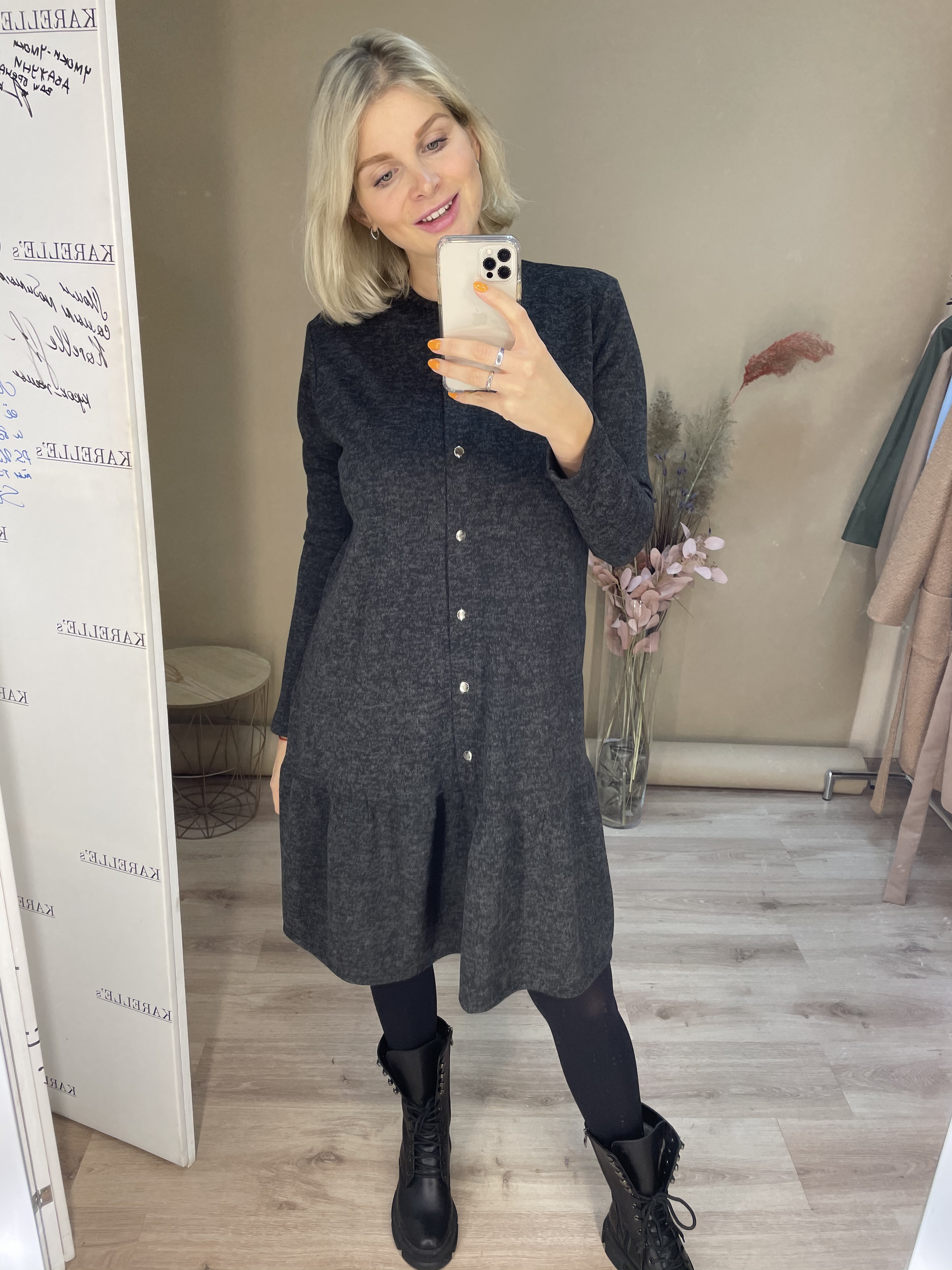 

Сукня Кітті KARELLE's Осінь-Весна UNI Чорний меланж (06.88.0201.00.UNI)