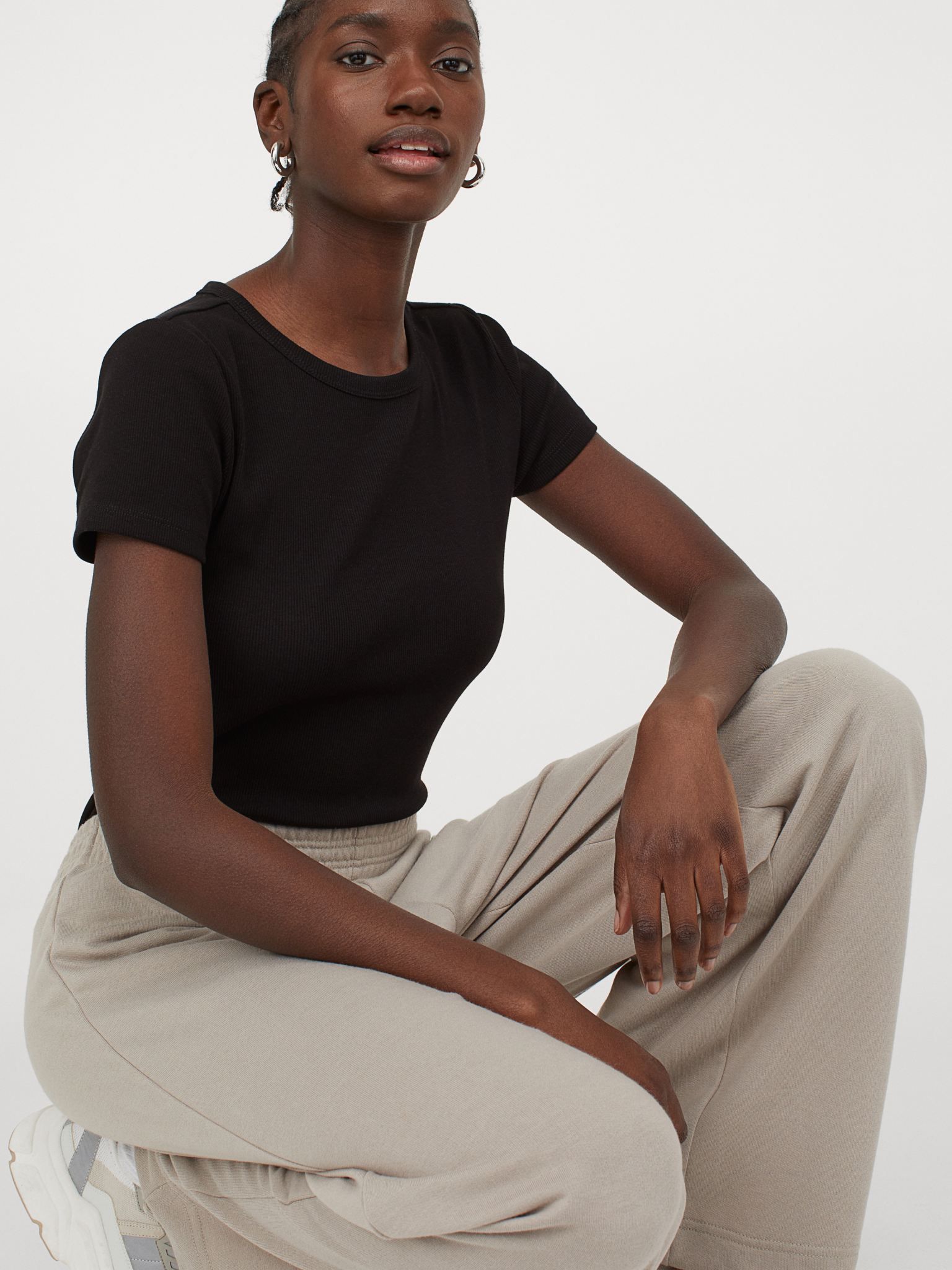 

Футболка H&M 0800691008 XXL (175/128А) Черная