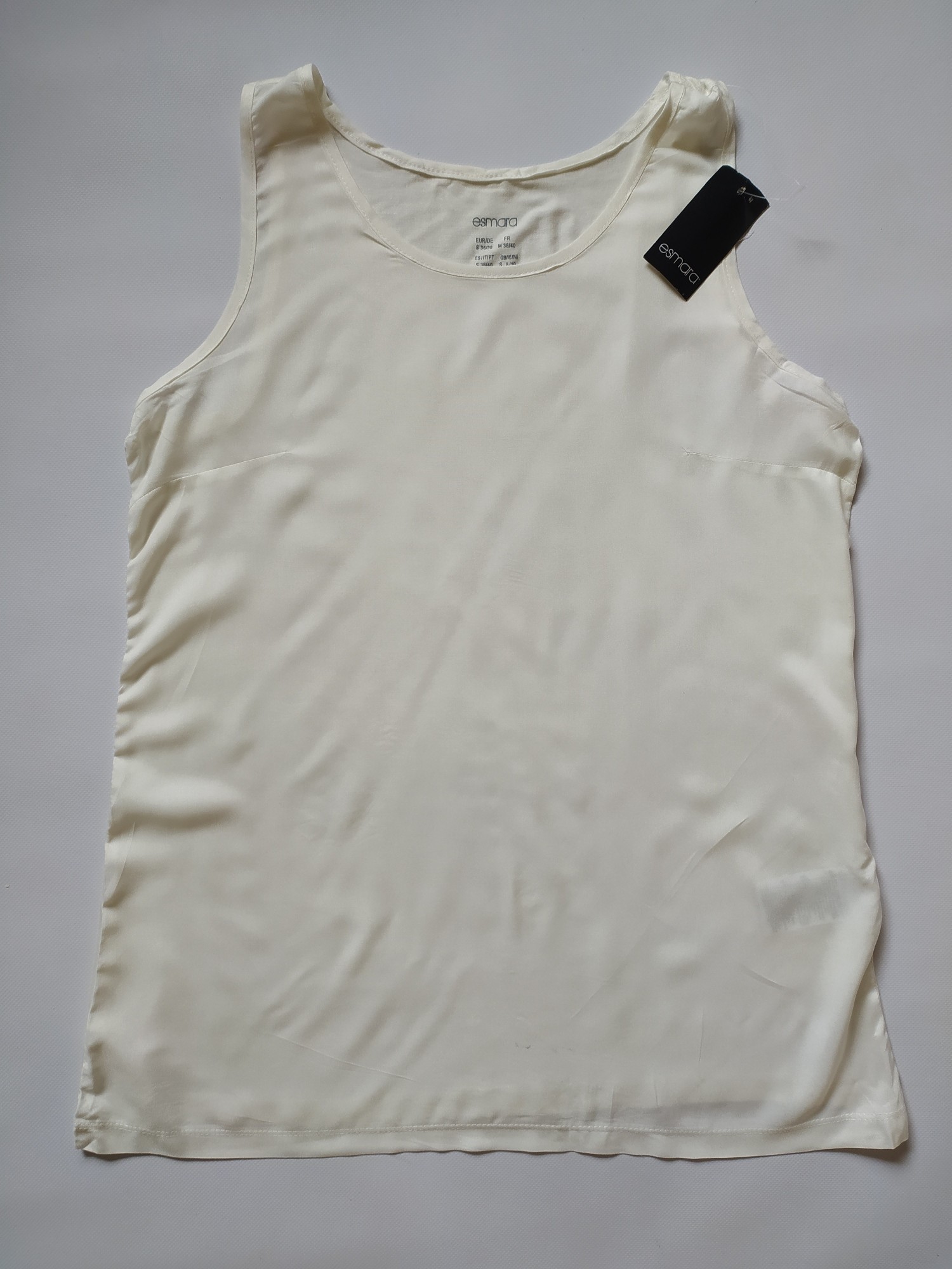 

Майка Esmara S белый