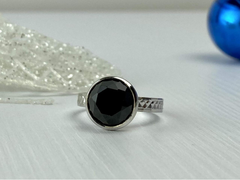 

Серебряное кольцо с Черным Ониксом 925 проба Натуральный Sky Jewelry 001886