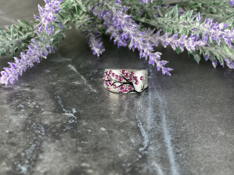 

Серебряное кольцо 925 пробы с камнями Розовый Топаз Sky Jewelry 001750