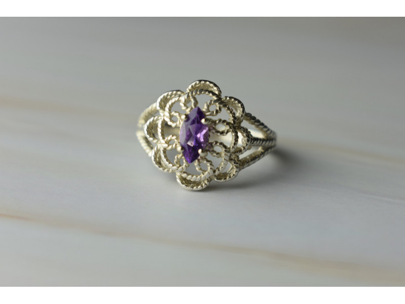 

Ажурное Серебряное кольцо с Аметистом Натуральный Sky Jewelry 001468