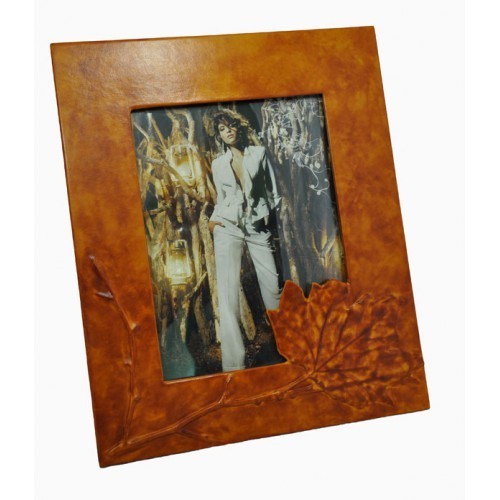 

Кожаная фоторамка Florentia Plane Leaves 18x24 см Коричневая