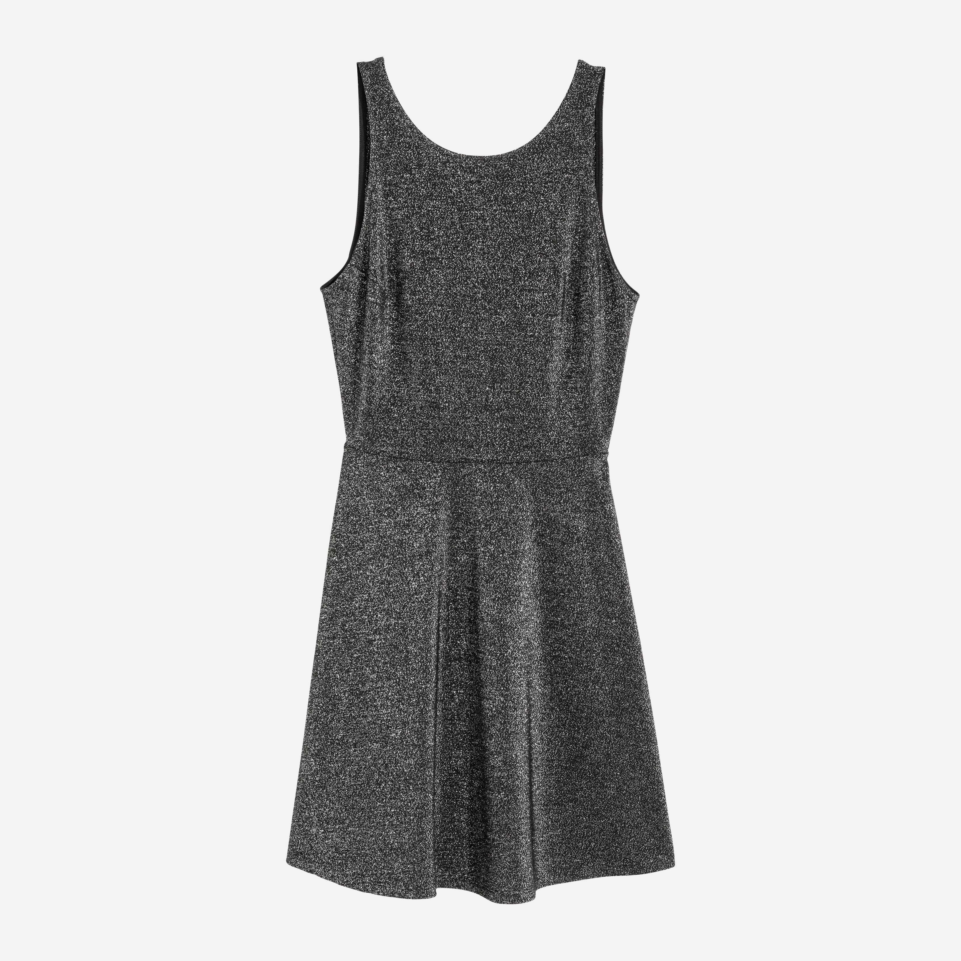 

Платье H&M 4292694-ABFJ 38 Черное с серебристым