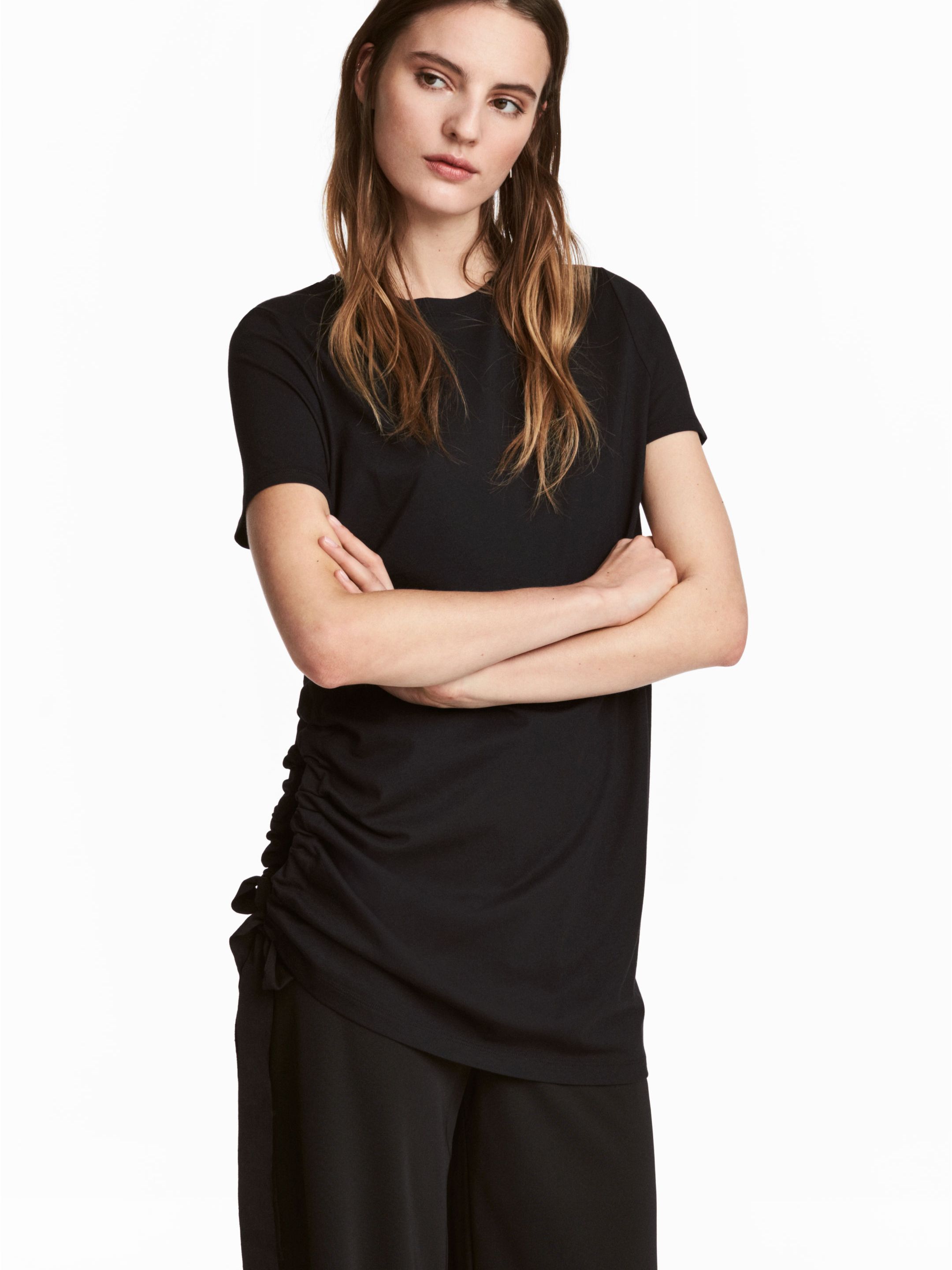 

Футболка H&M 5248075-AAAD 42 Черная