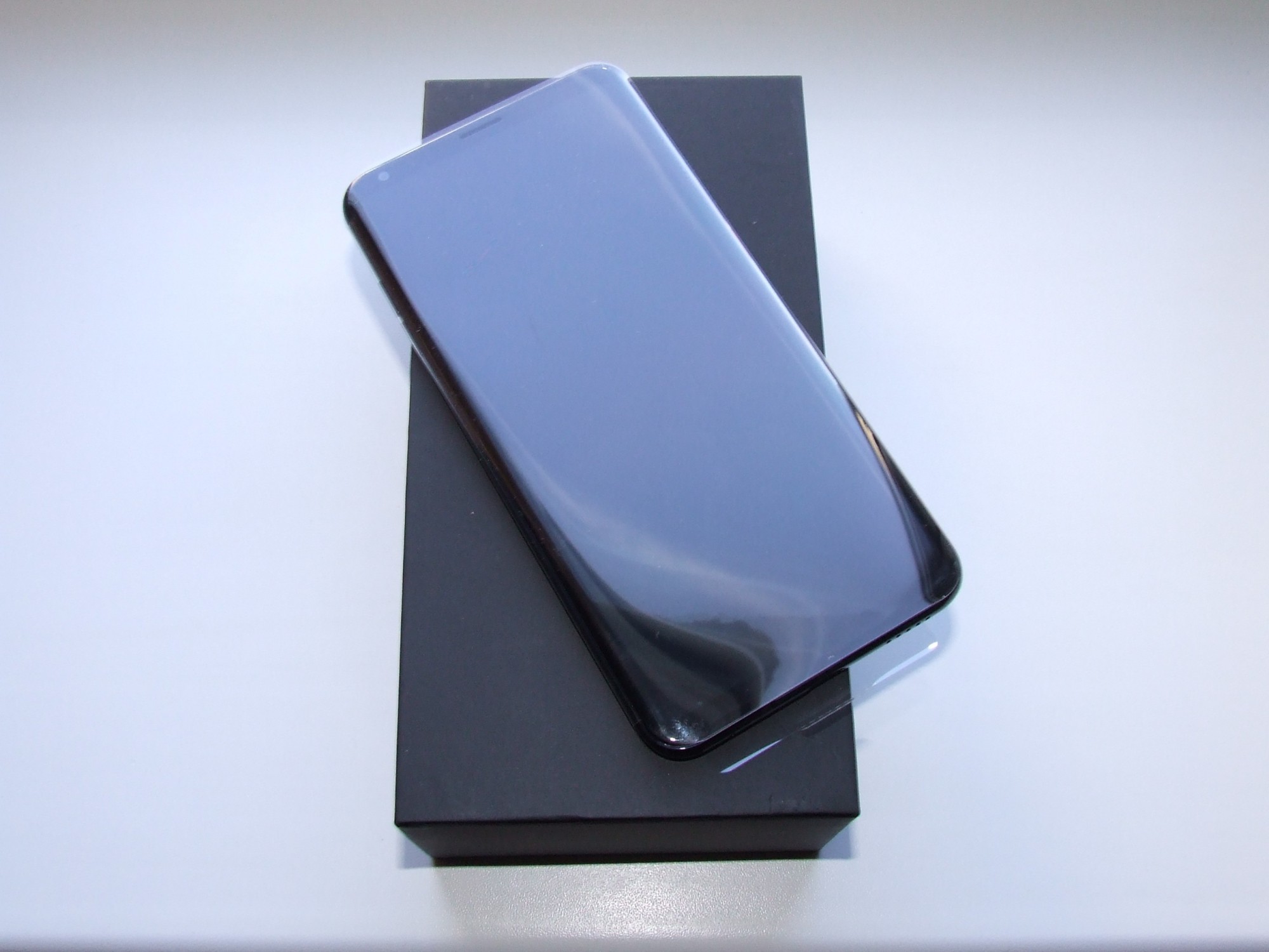 

Смартфон LG V30 H930 Silver Single Sim