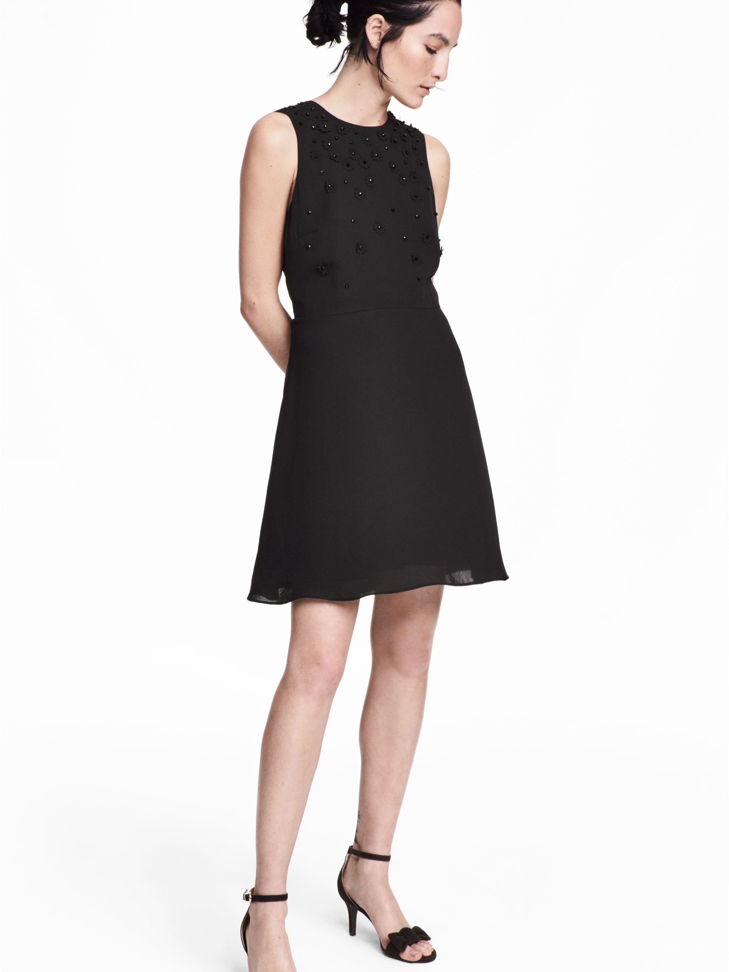 

Платье H&M 5243056-AAAD 46 Черное