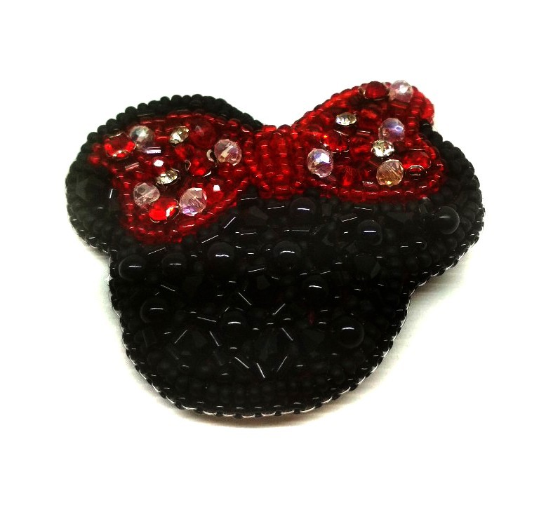 

Брошь из бисера HandMade Мики 6 см Красно-черная