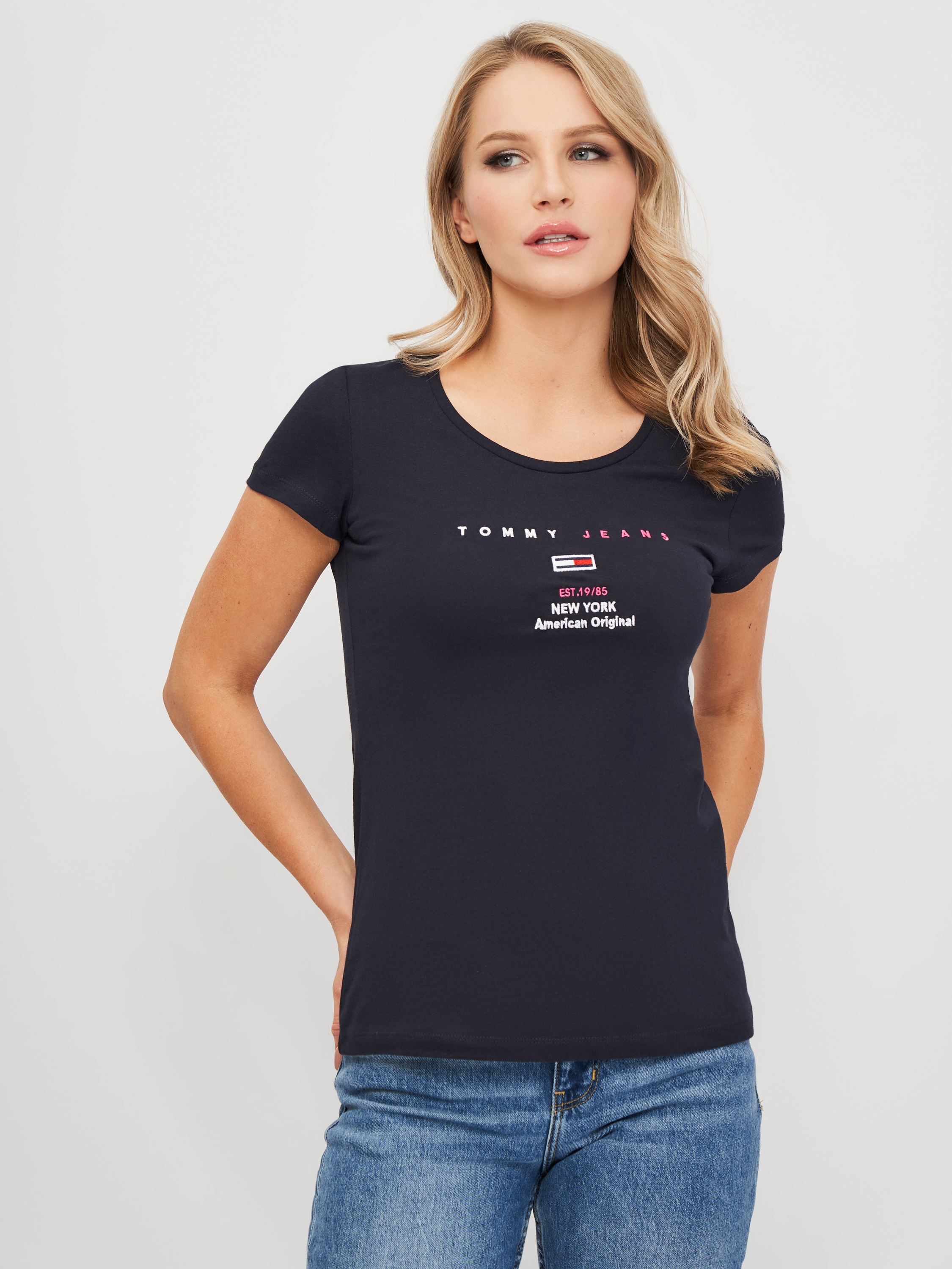 

Футболка Tommy Hilfiger 10744  (44) Темно-синяя, Футболка Tommy Hilfiger 10744 M (44) Темно-синяя