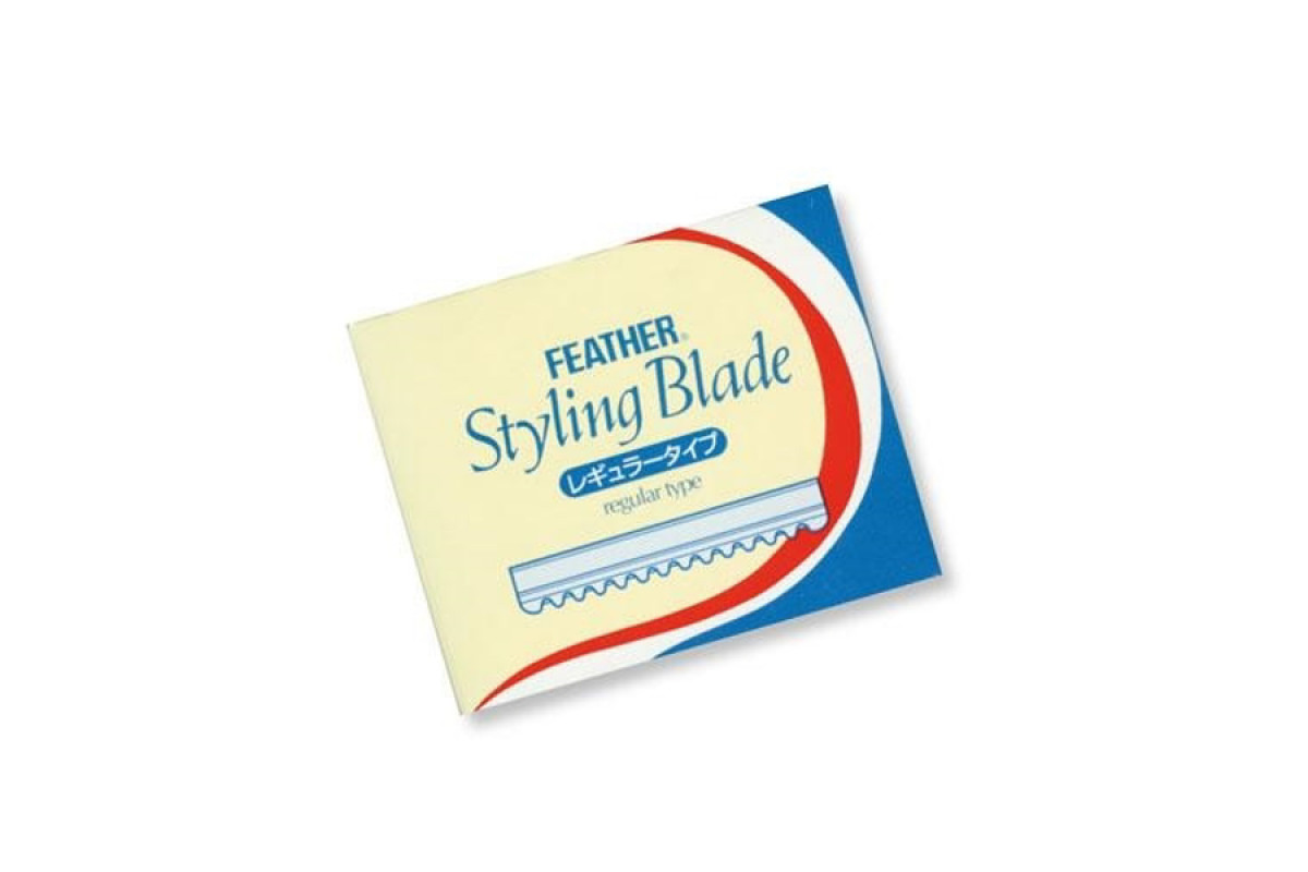 

Запасные лезвия Artero Feather Blades Regular для стайлинга 10 шт