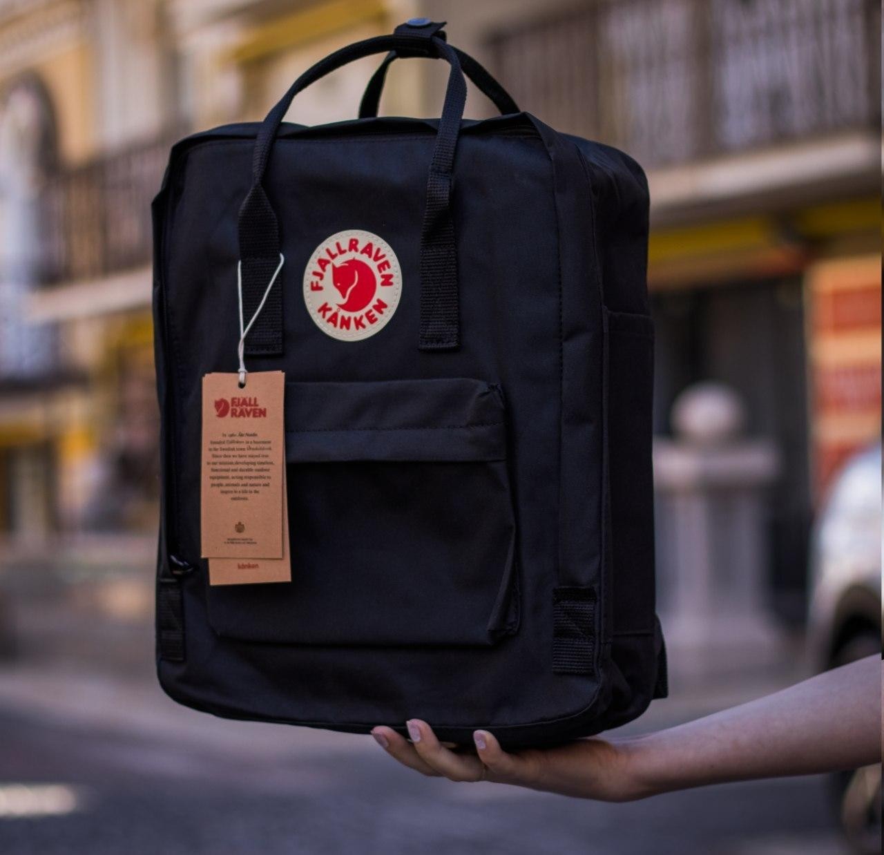 

Молодежный рюкзак Fjallraven Kanken Classic Black F23510.1 черный