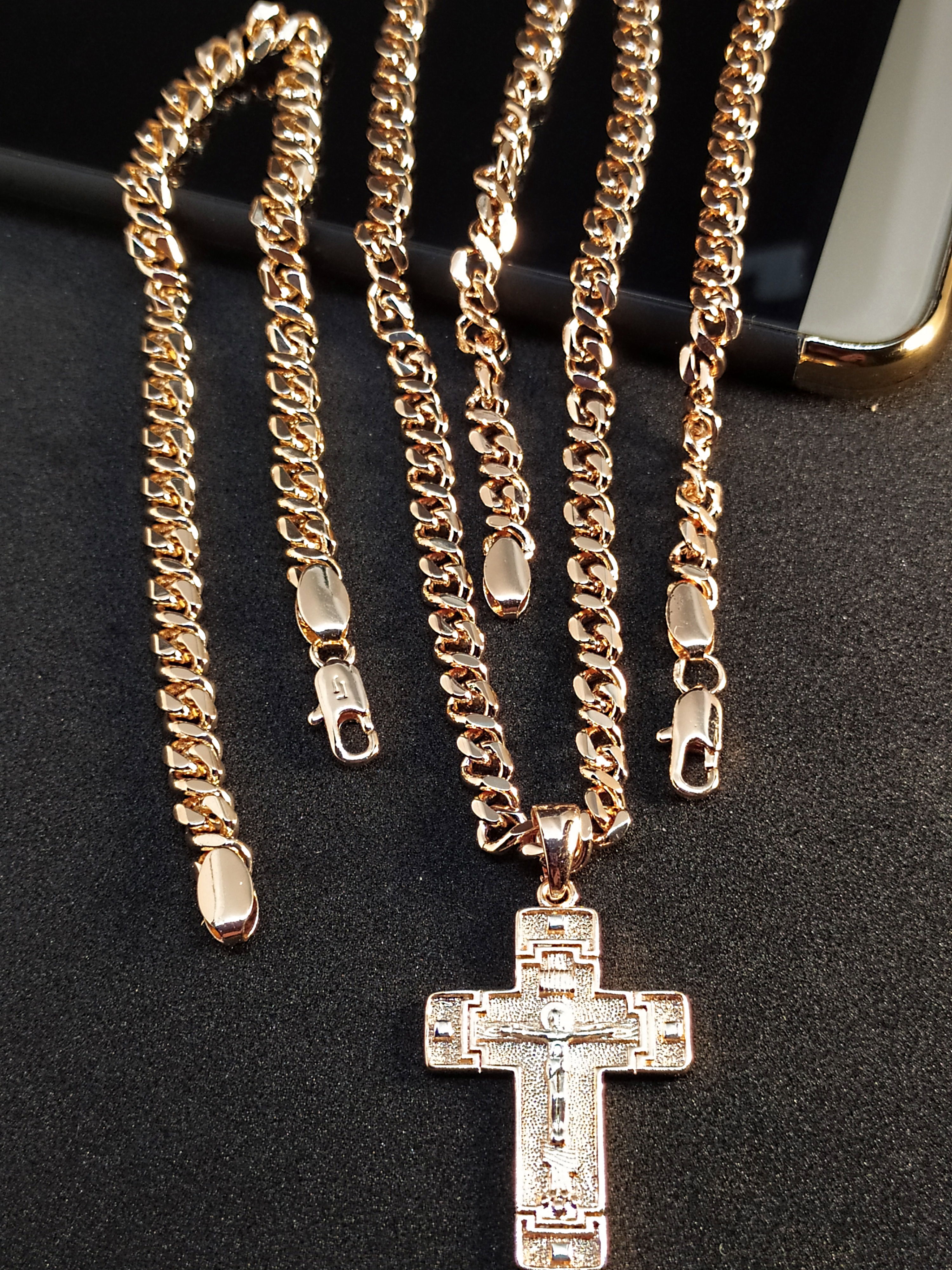 

Позолоченный комплект8 FJ: цепочка плетение "Барс" 50х0,5 см, браслет плетение "Барс" 21х0,1 см, крестик 4х2,5 см