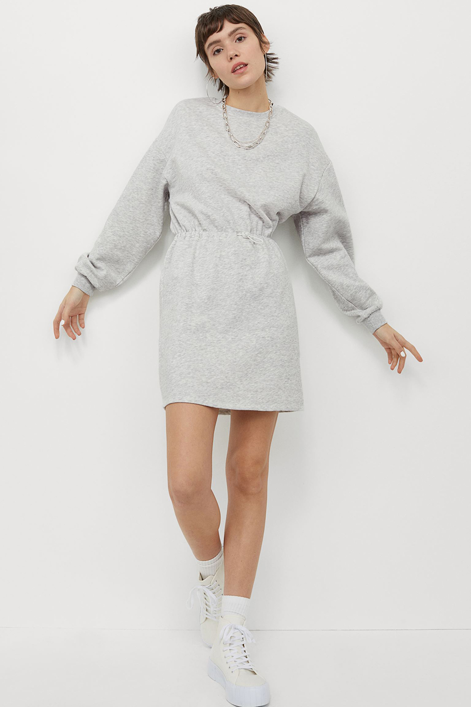 

Платье H&M 919130001b04 XS Серое