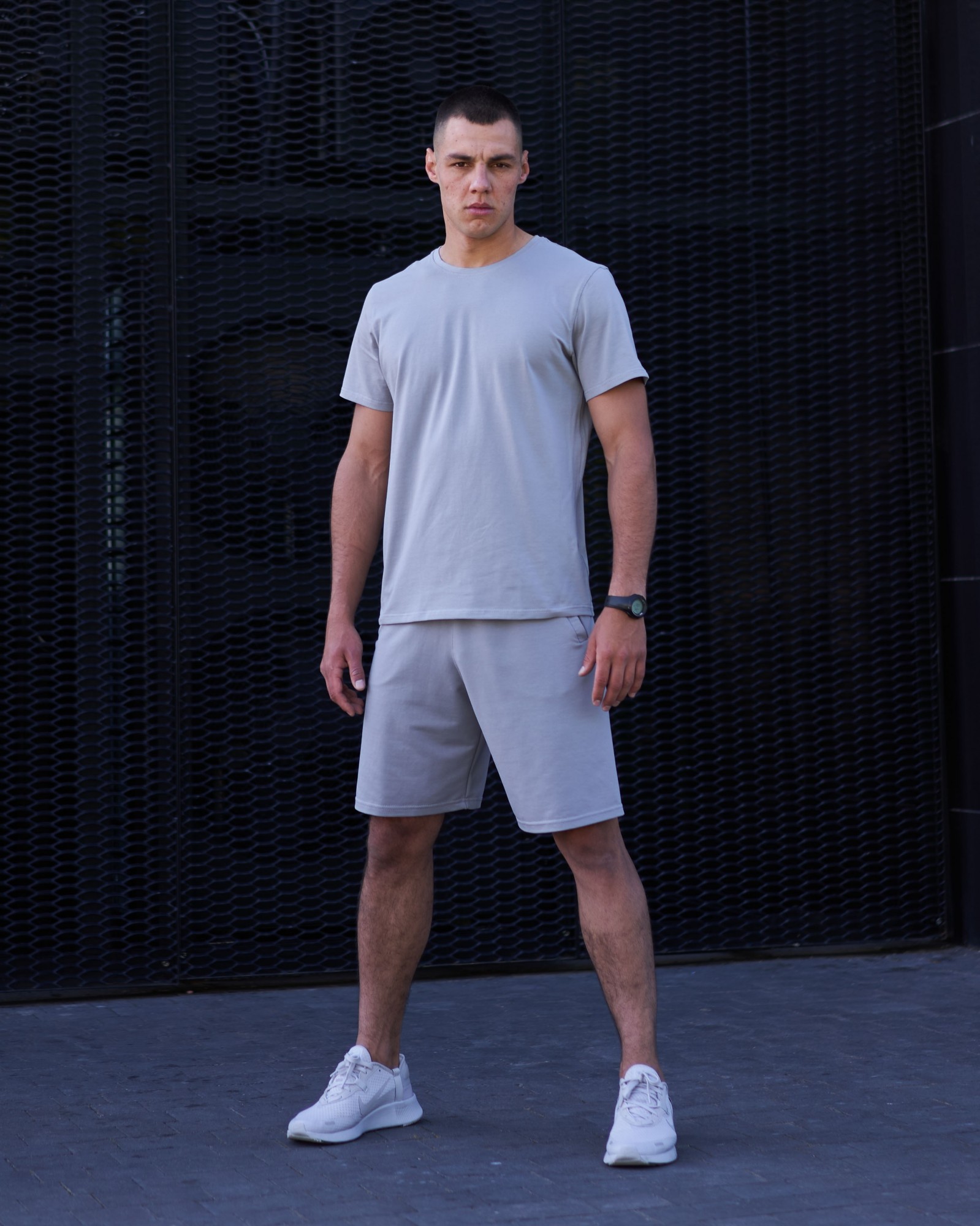 

Мужская футболка GR8 active wear модель FT-светло-серый размер, Мужская футболка GR8 active wear модель FT-светло-серый размер 2XL