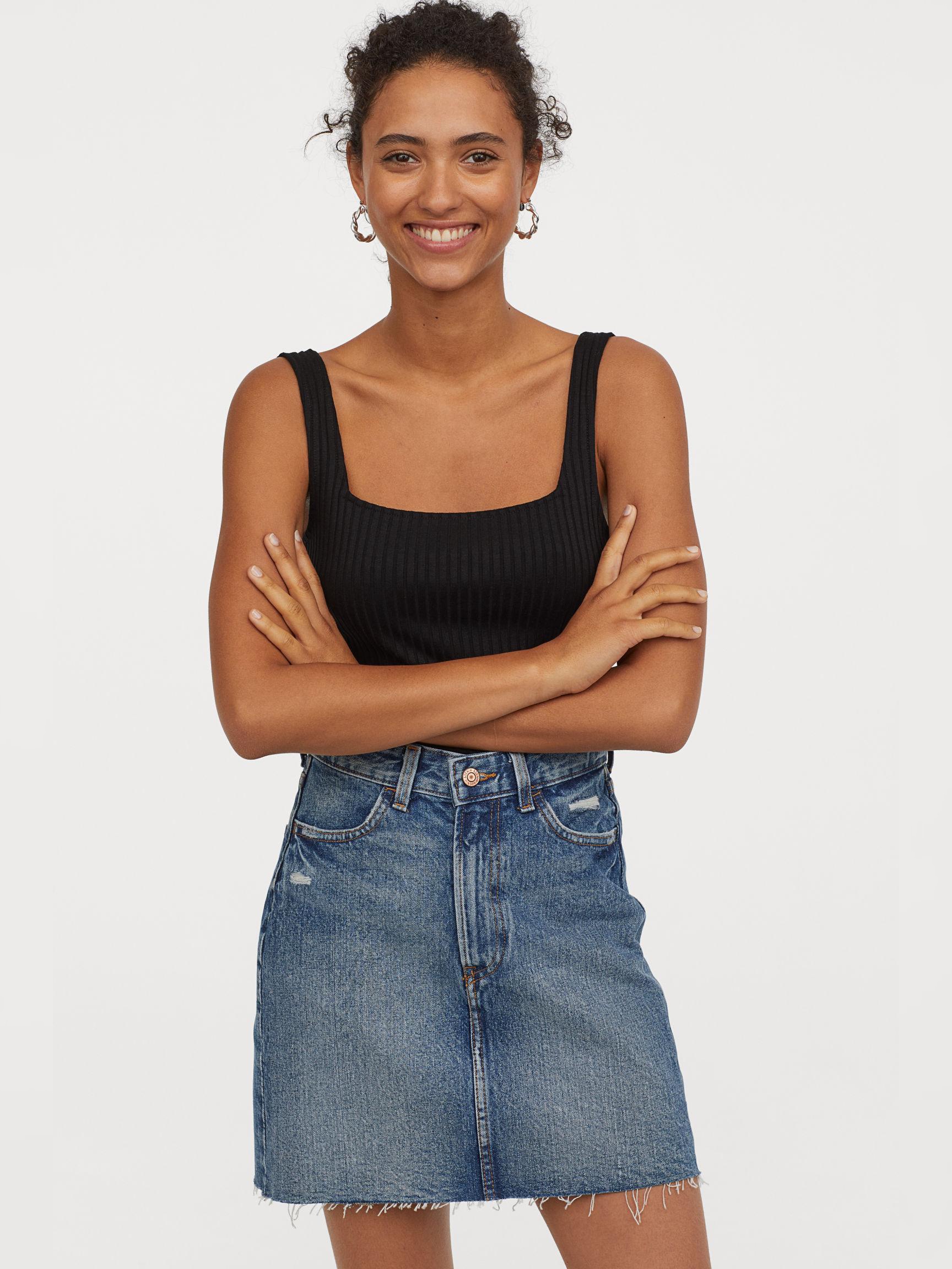 

Джинсовая юбка H&M 6881050-AAQJ 36 Темно-синяя