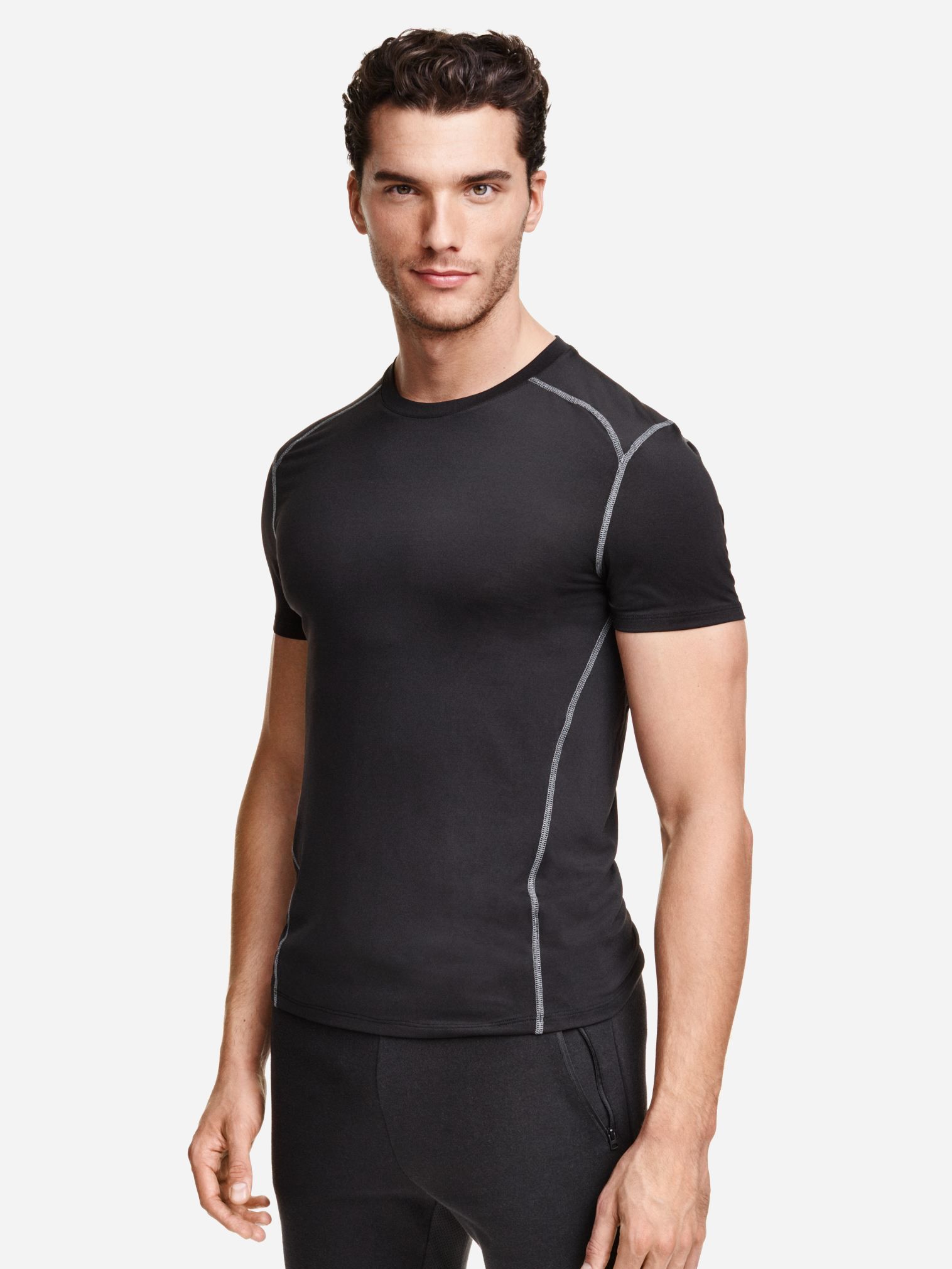 

Футболка H&M 60280128 S Черная
