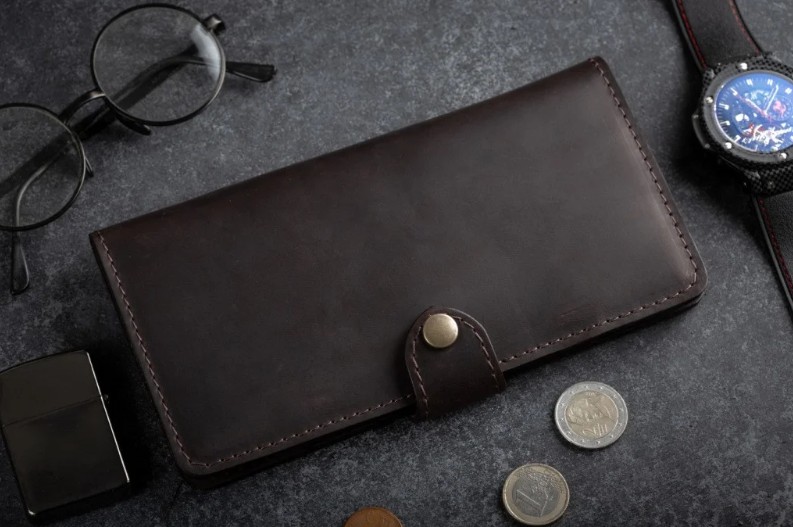 

Портмоне мужской клатч кожаный DanGo Long Wallet MenStuff темно-коричневый