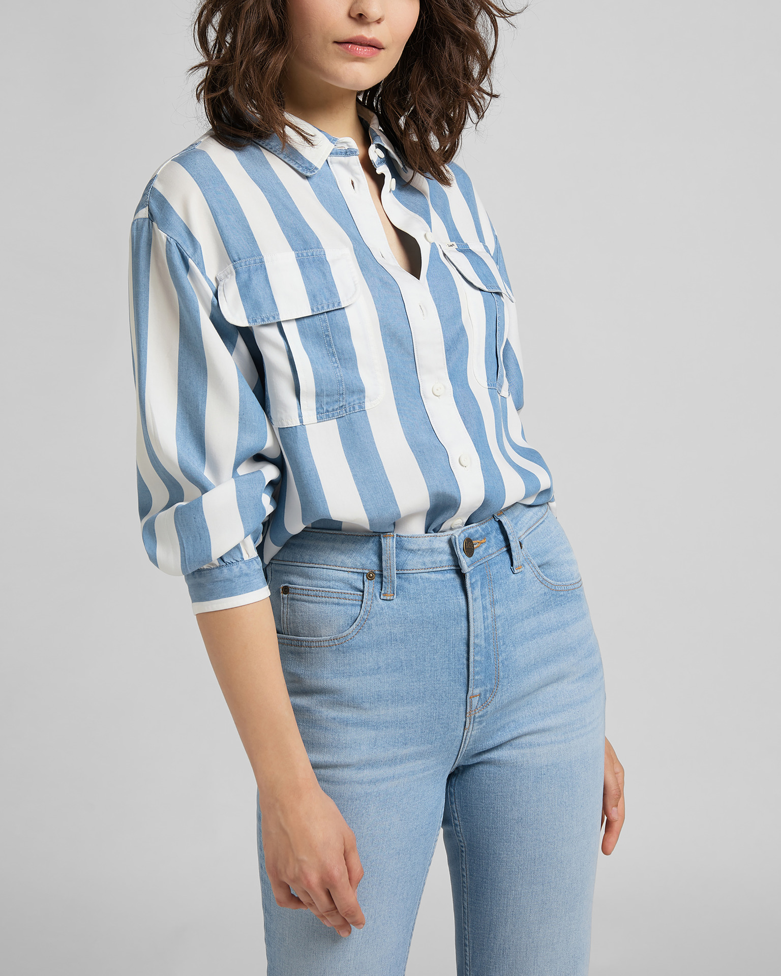 

Рубашка Lee BOX PLEAT SHIRT Relaxed Fit Голубой, белый L-00