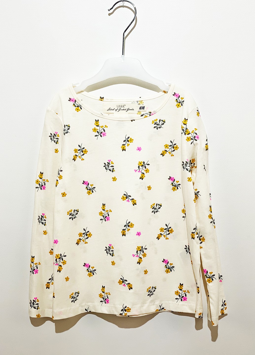 

Лонгслив H&M HOM91313 4-6 лет (110-116 см.) молочный