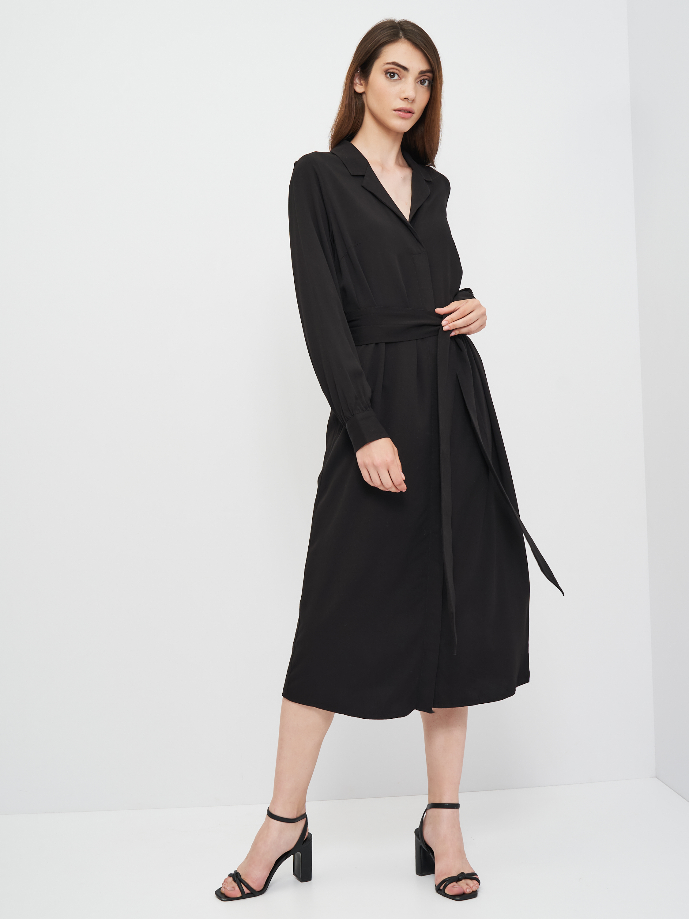 

Платье H&M NK1405-7177799  Черное, Платье H&M NK1405-7177799 38 Черное
