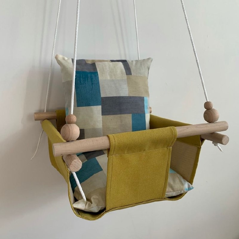 

Детская качеля Infancy Абстракция, Желтая основа