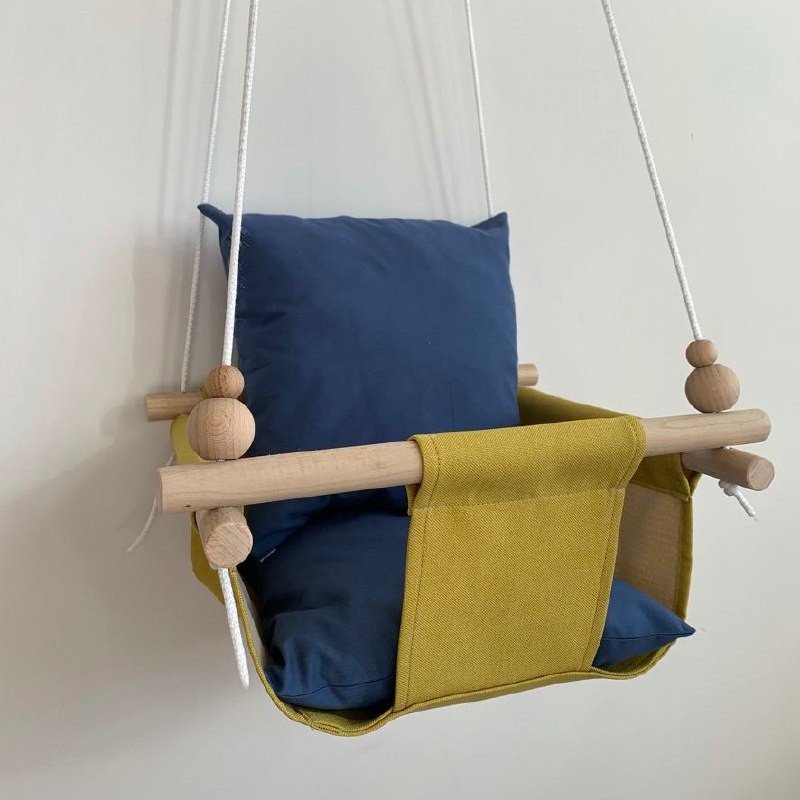

Детская качеля Infancy однотонный синий, Желтая основа