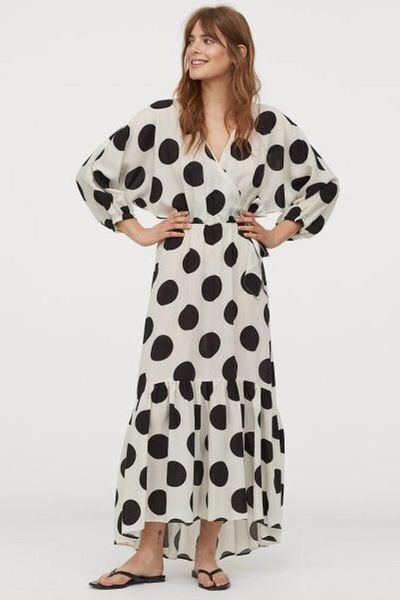 

Платье H&M М Молочное с черным (1204-113)