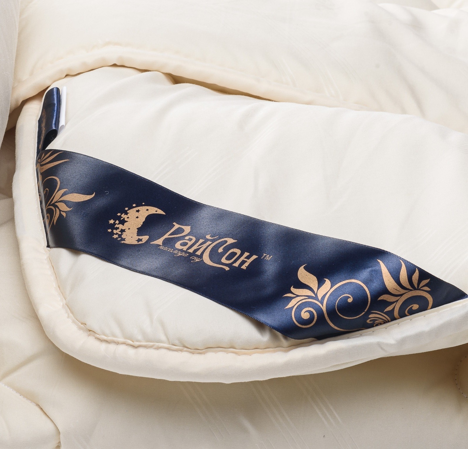 

Одеяло РайСон Camel Євро розмір 200х220 см с верблюжей шерсти