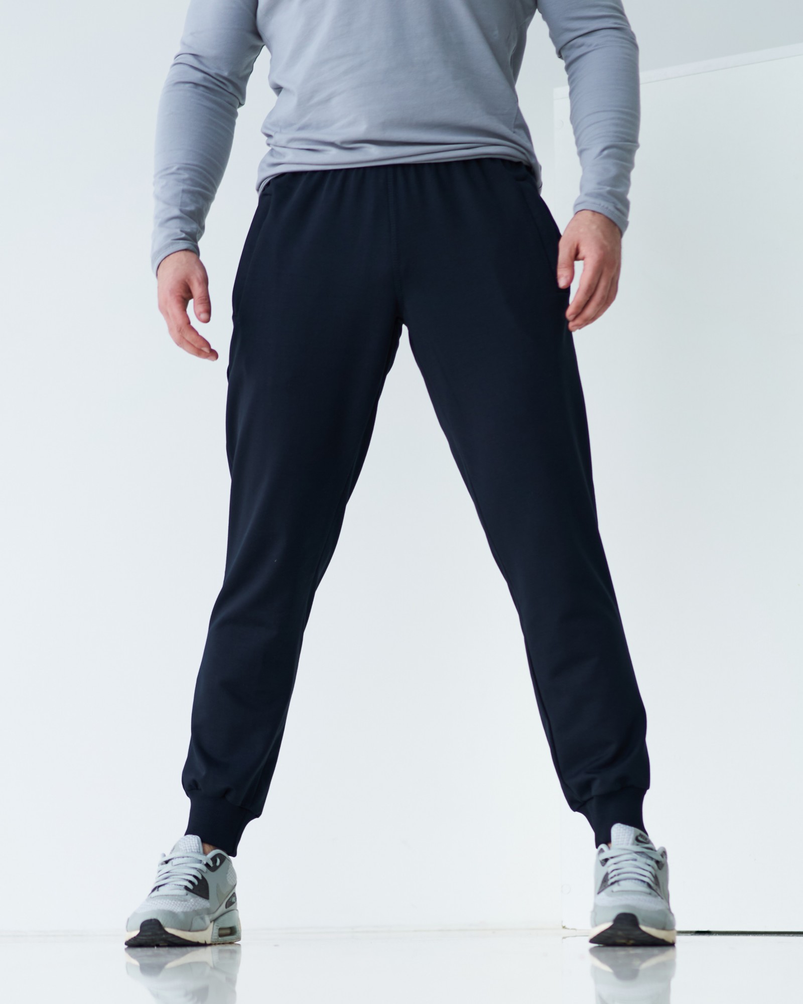 

Спортивные штаны тонкие GR8 active wear модель 44т2-синие размер, Спортивные штаны тонкие GR8 active wear модель 44т2-синие размер L