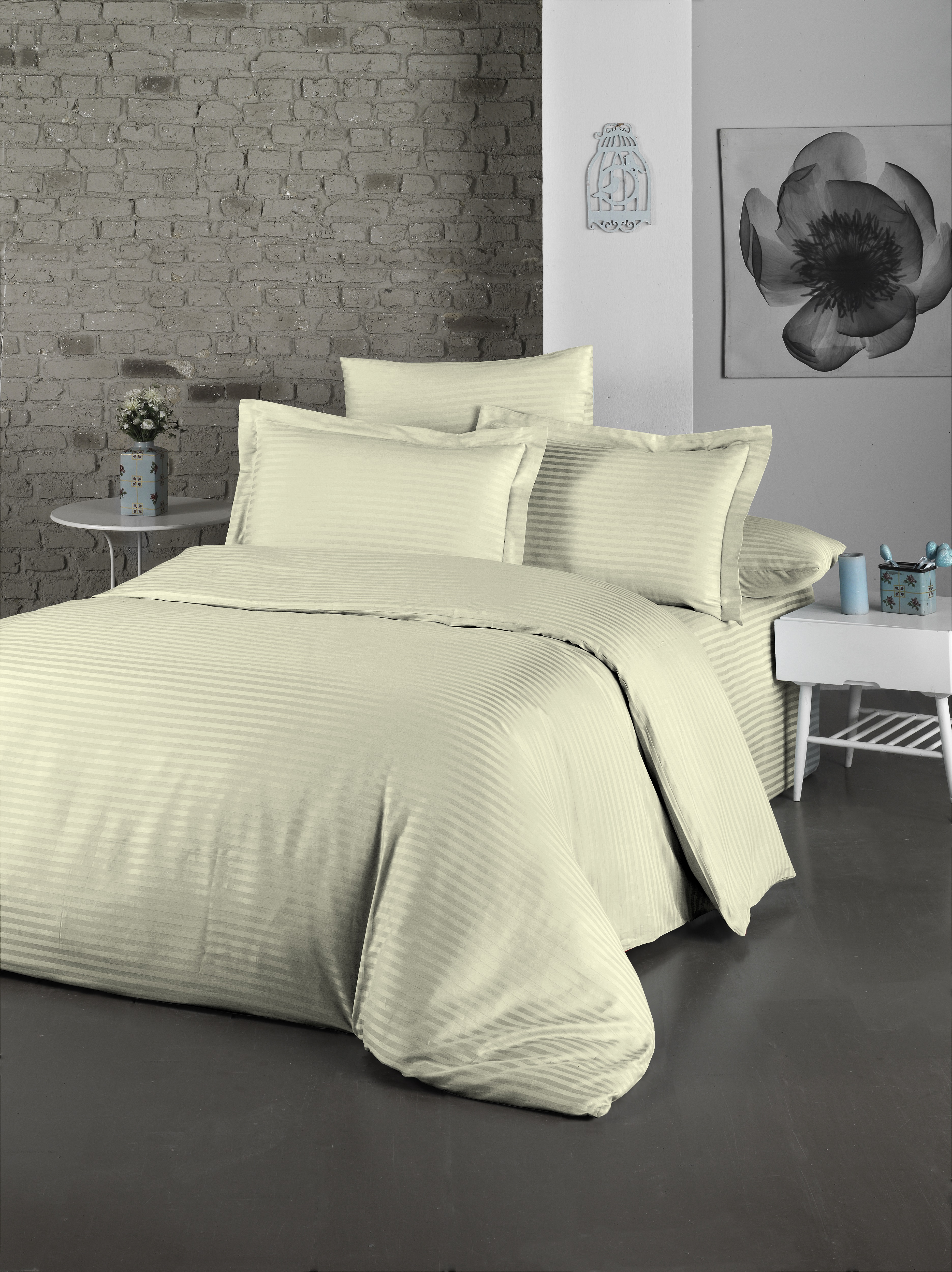 Акция на Комплект постельного белья LightHouse Exclusive Sateen Stripe Lux 200х220 (2200000550163) от Rozetka UA
