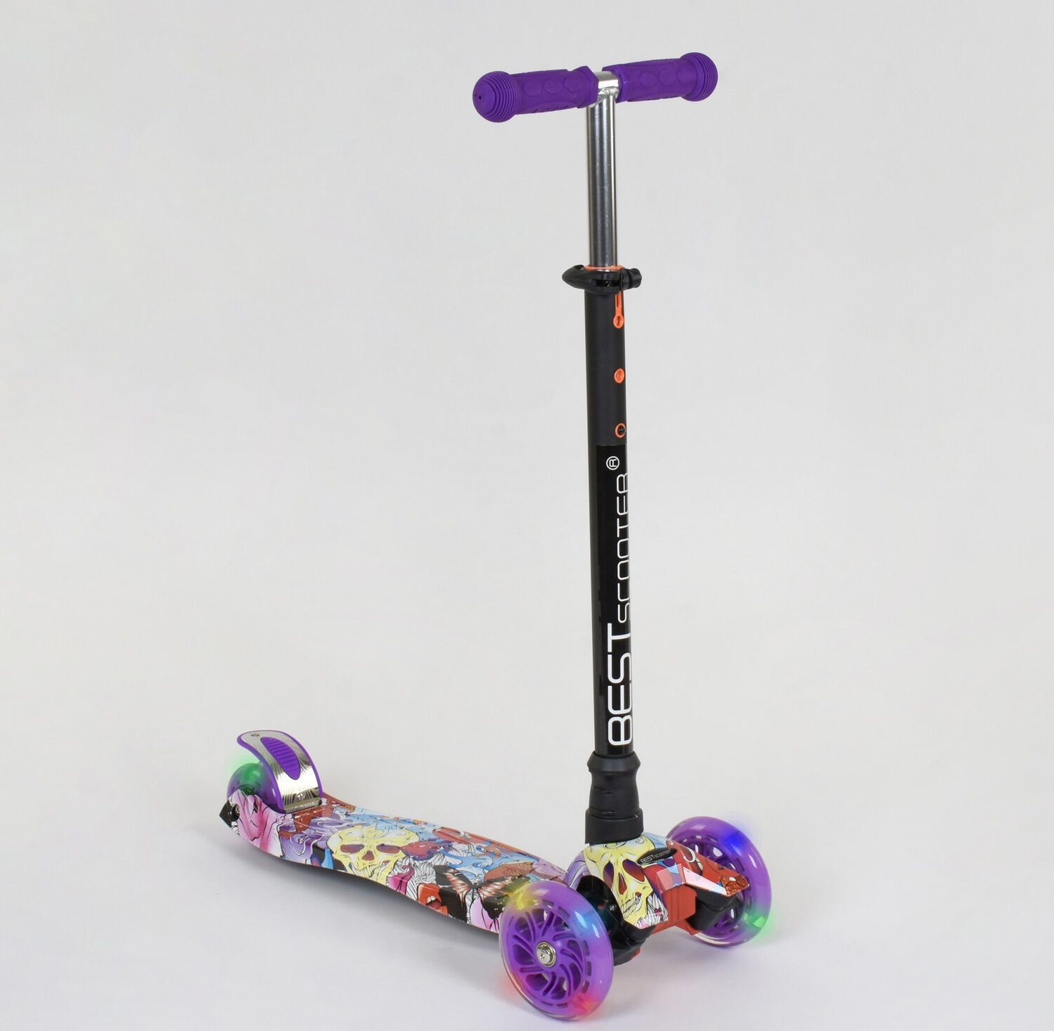 

Самокат Best Scooter MAXI Graffiti А 24664 /779-1313 Black/Purple (779-1313)