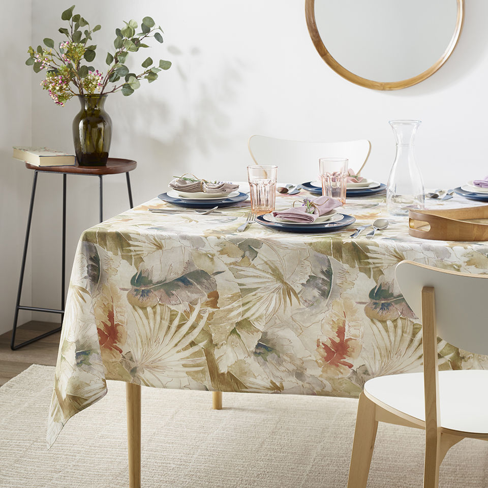 

Скатерть с акриловым покрытием Atenas Temis 150х200см 8047.00.150200