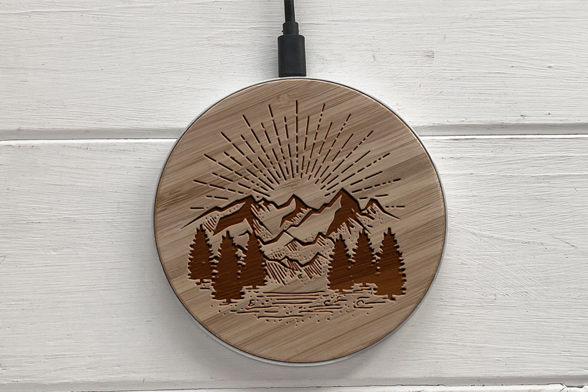 

Быстрая беспроводная деревянная зарядка SkinWood White Fast Charge Nature