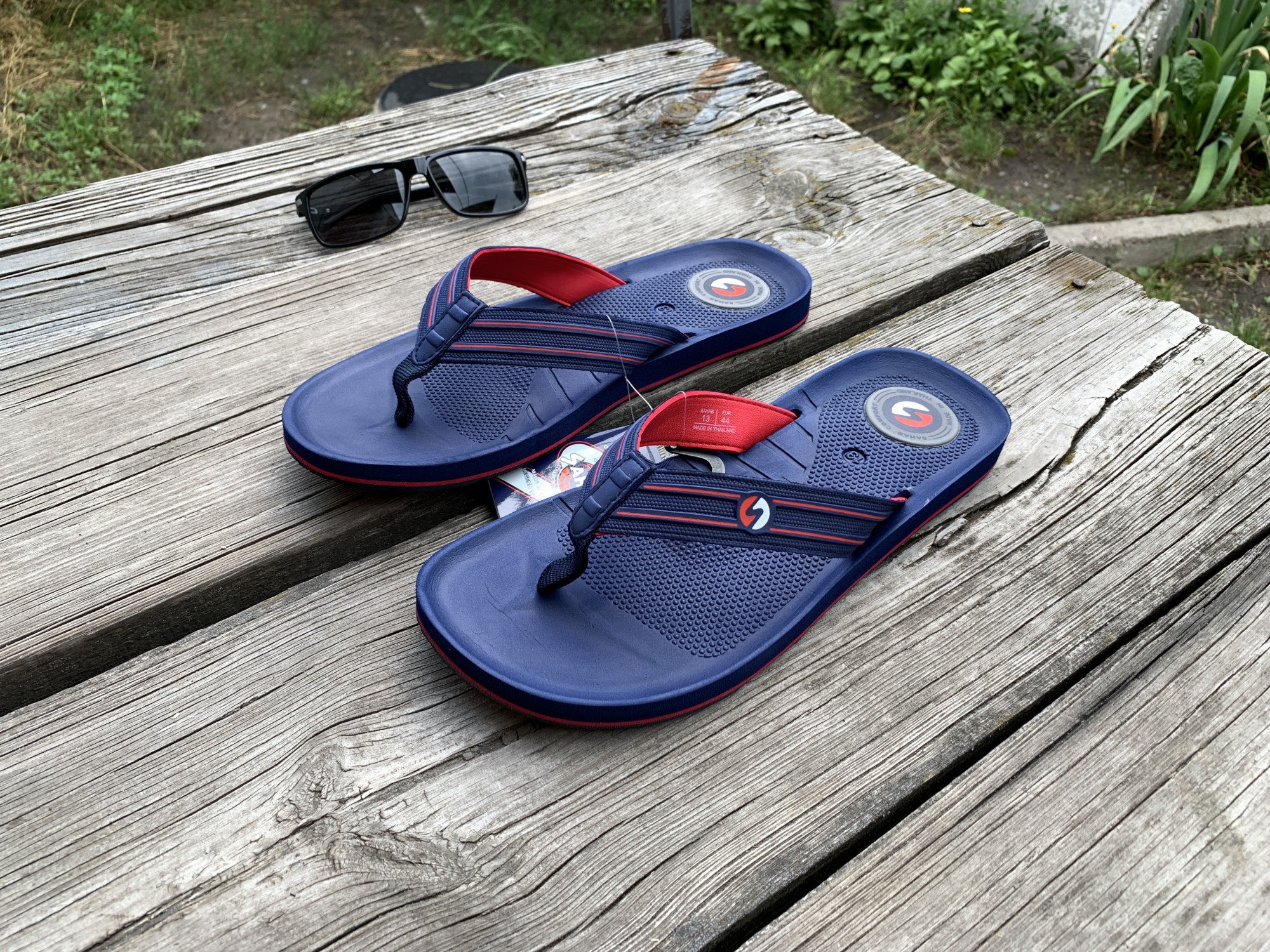 

Вьетнамки SAHAB SH 20-031M 42 Navy-Red синие с красным