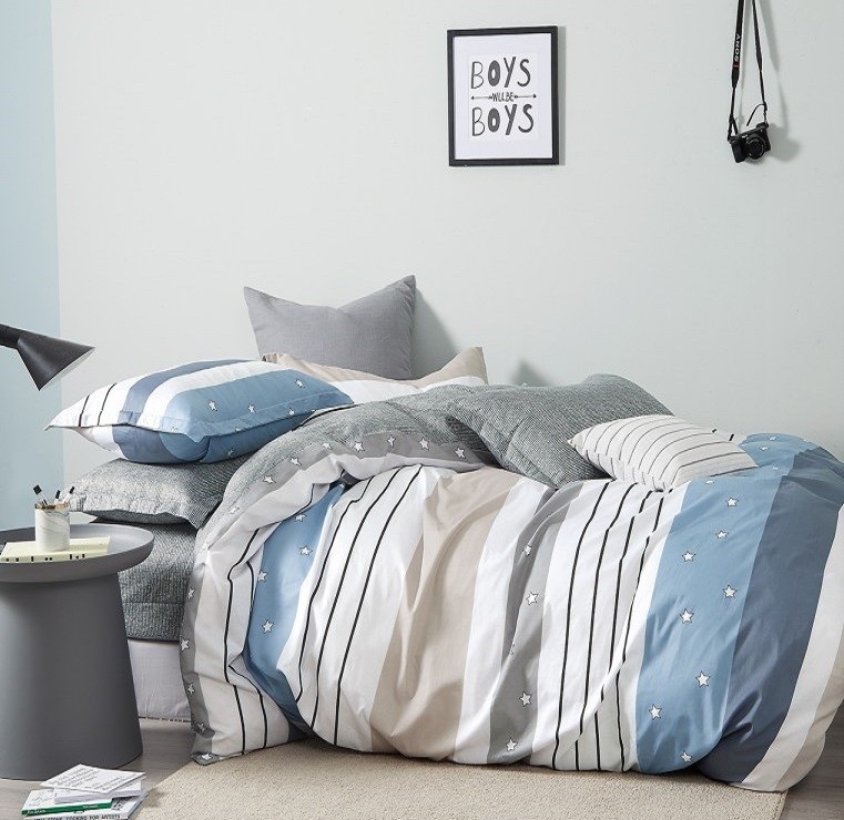 

Комплект постельного белья Звезды и полосы CottonTwill 1-спальный 150х220 см Сатин Premium (SP042-2)