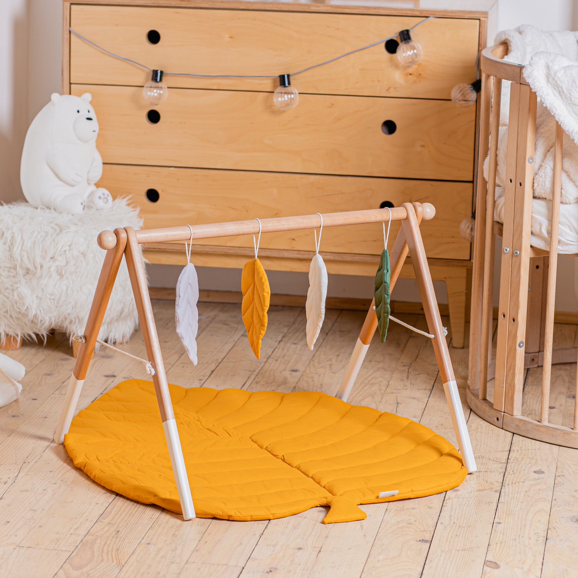 

Развивающий комплекс MammyDo Baby Play Gym горчичного цвета с ковриком-листиком