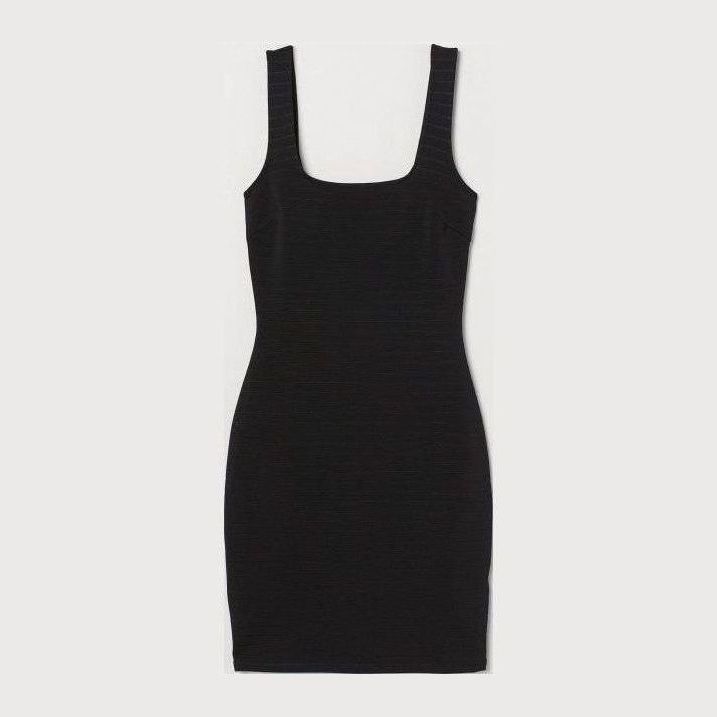 

Платье H&M 212-7350639 32 Черное