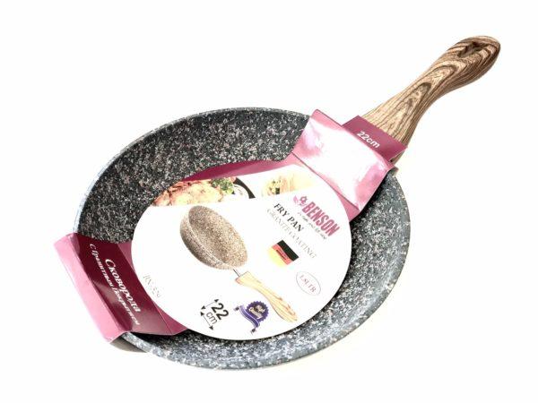

Сковородка мраморное покрытие Benson BN 529 22 см черная 1.8л