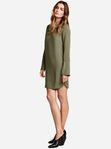 

Платье H&M 2hm053300133 34 Хаки
